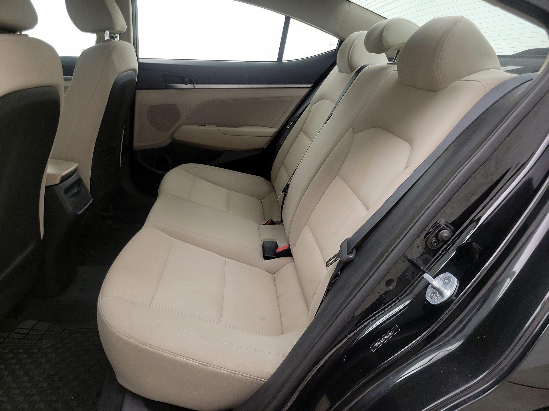 Thumbnail: 2017 Hyundai Elantra - 19