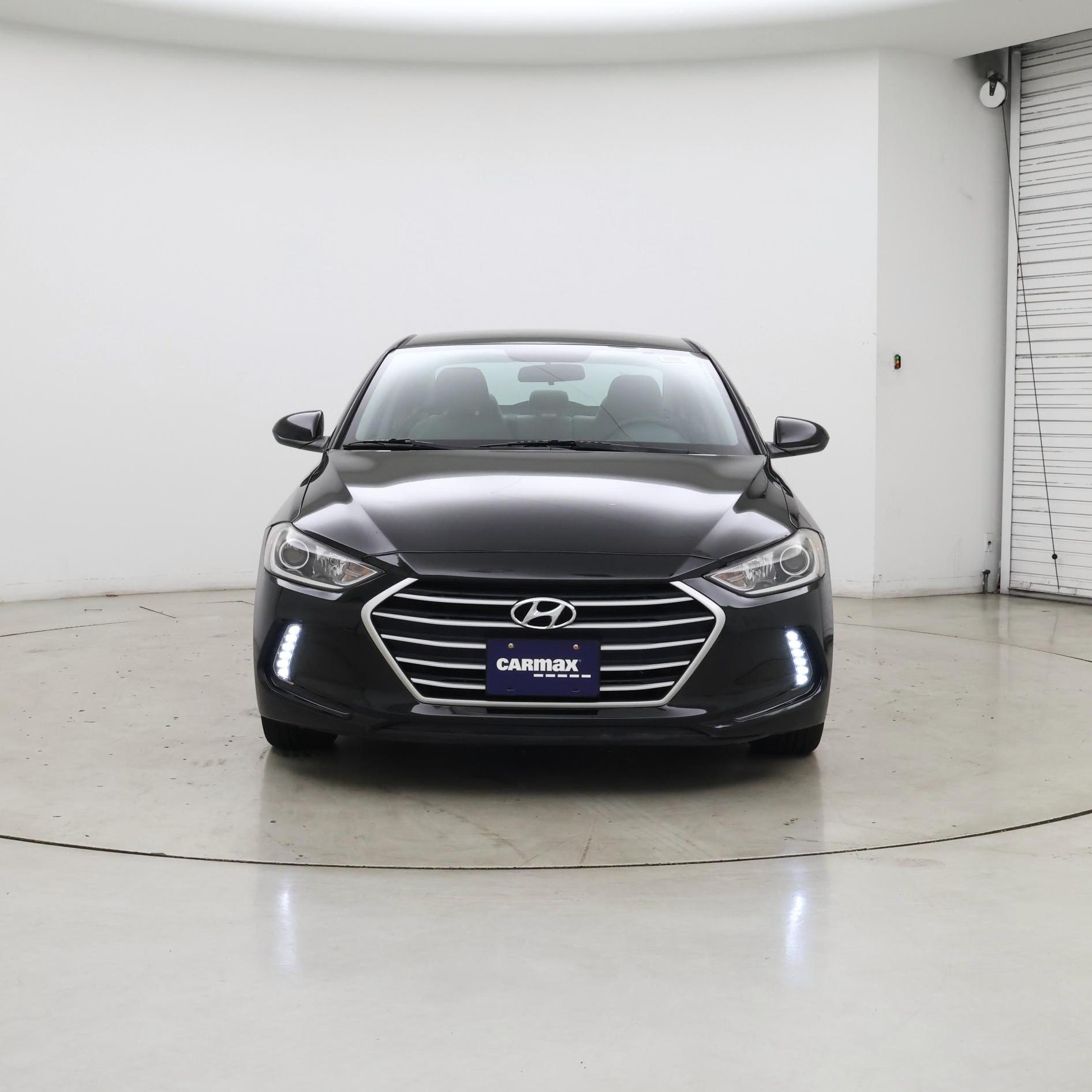 Thumbnail: 2017 Hyundai Elantra - 5