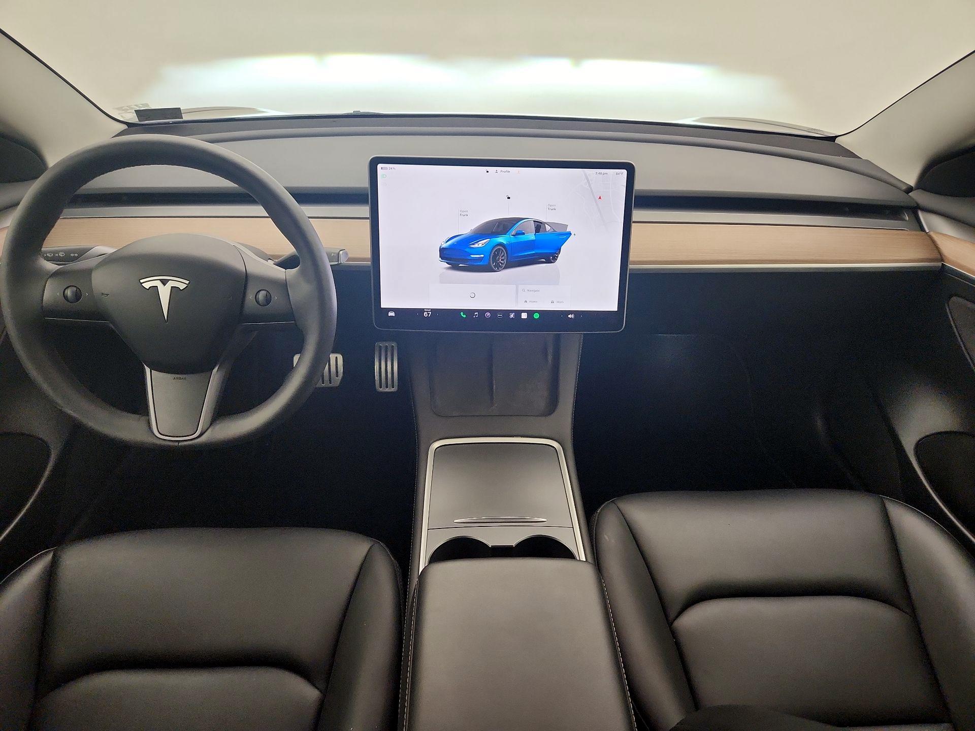 Thumbnail: 2023 Tesla Model 3 - 9
