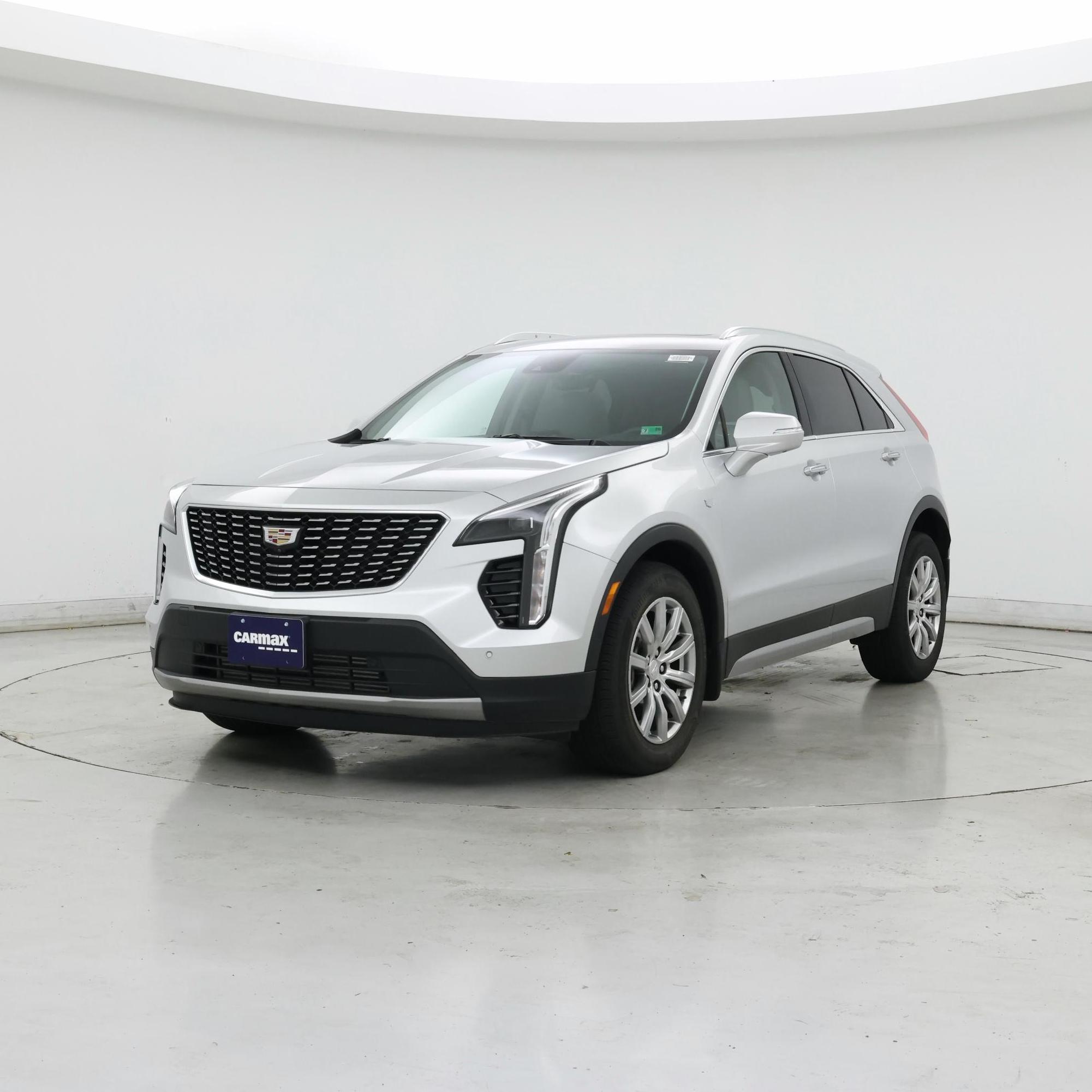 Thumbnail: 2022 Cadillac XT4 - 4