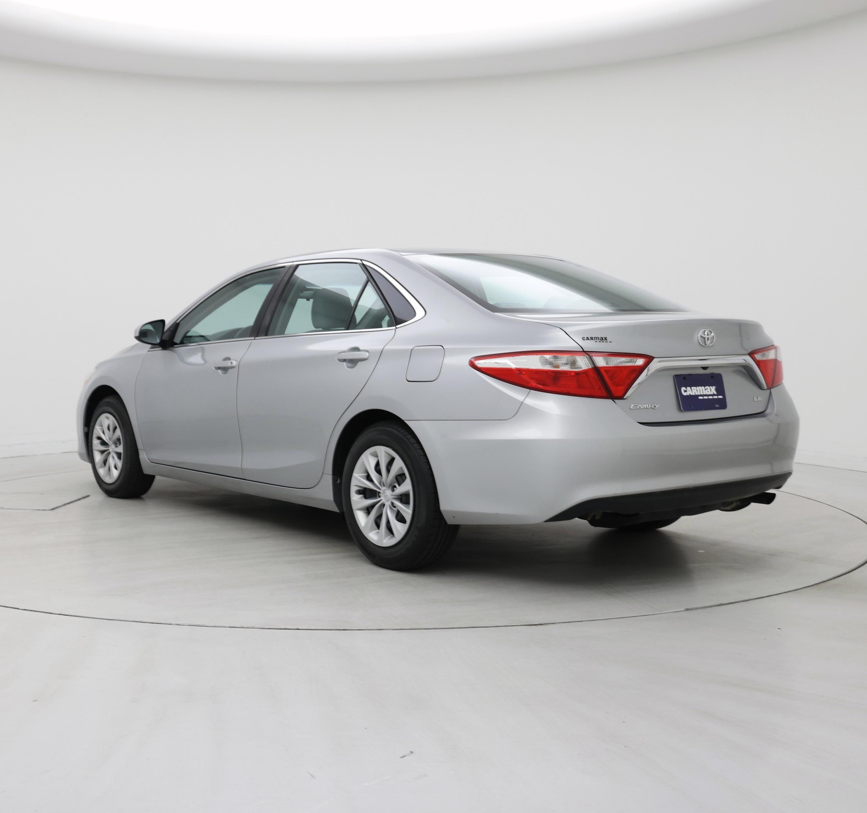 Thumbnail: 2016 Toyota Camry - 2