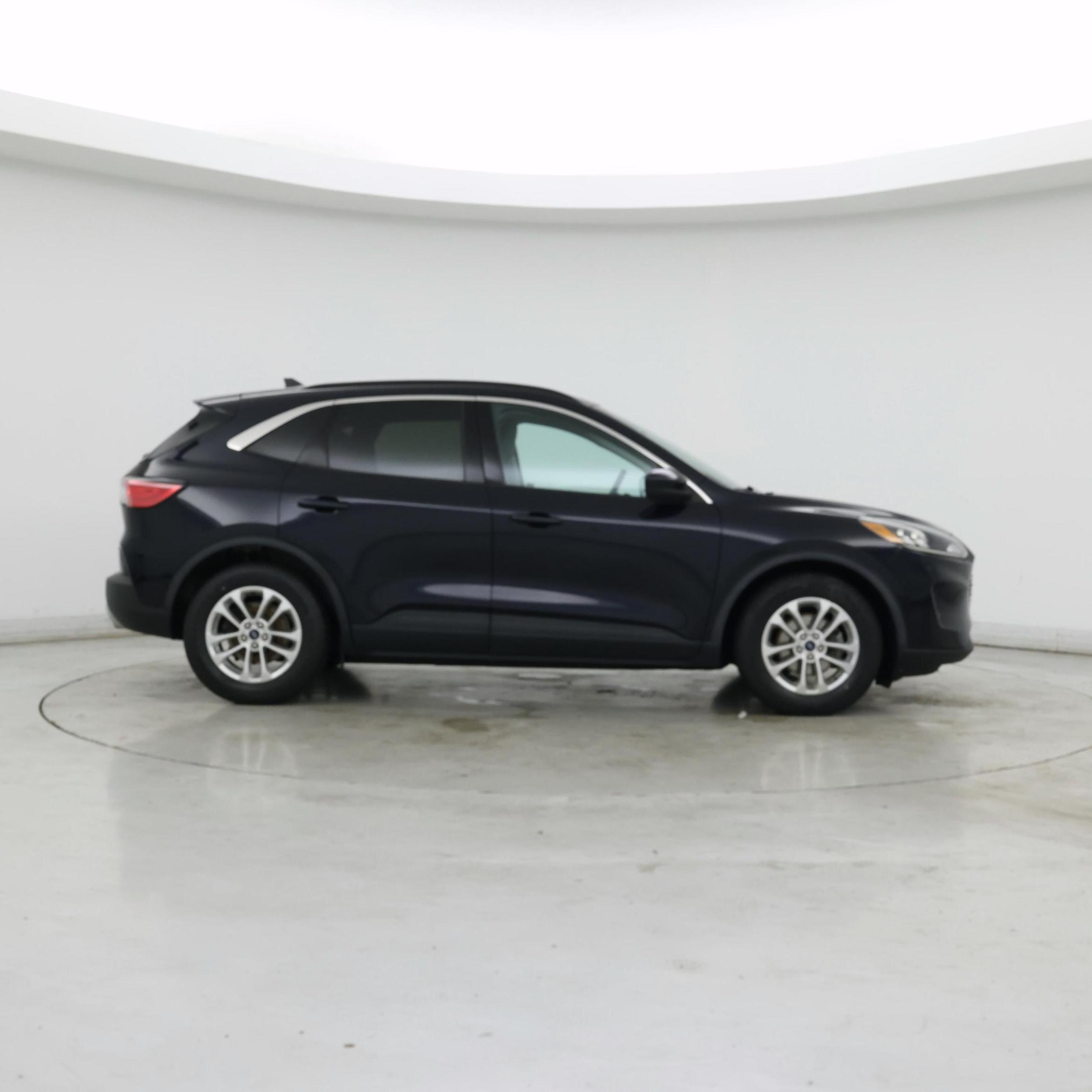 Thumbnail: 2021 Ford Escape - 7