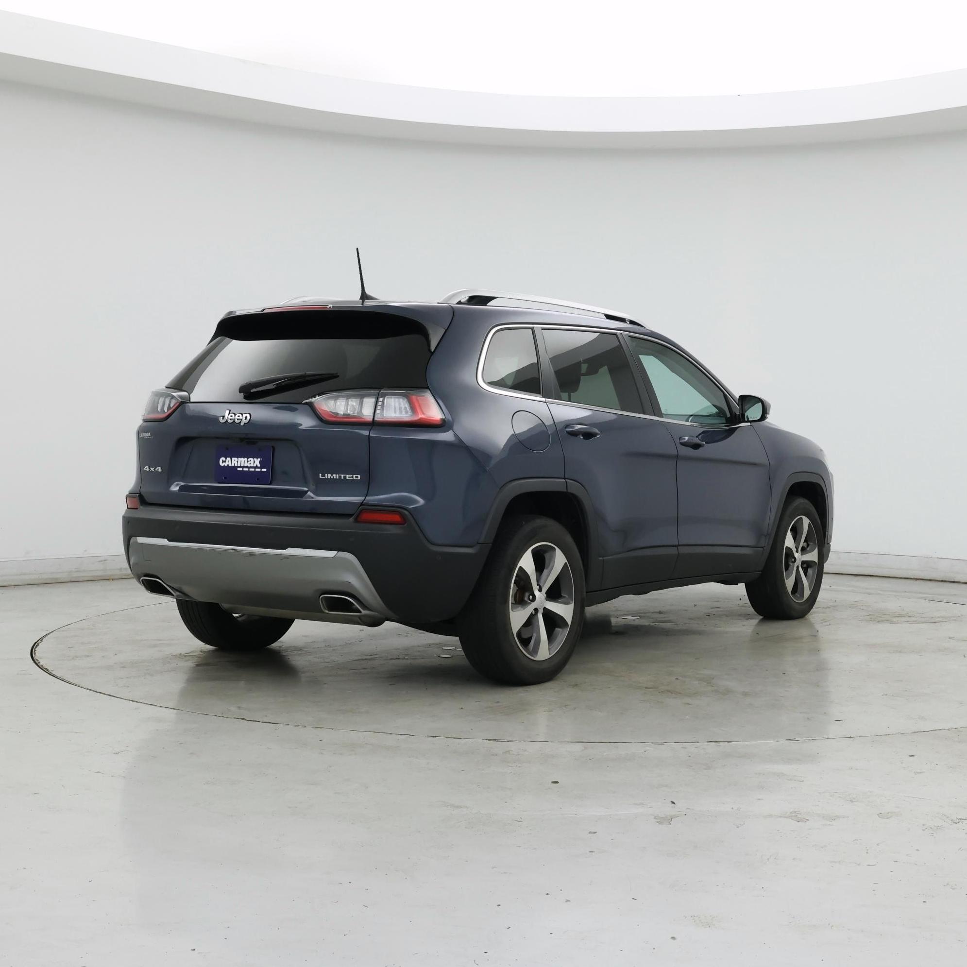 Thumbnail: 2021 Jeep Cherokee - 8