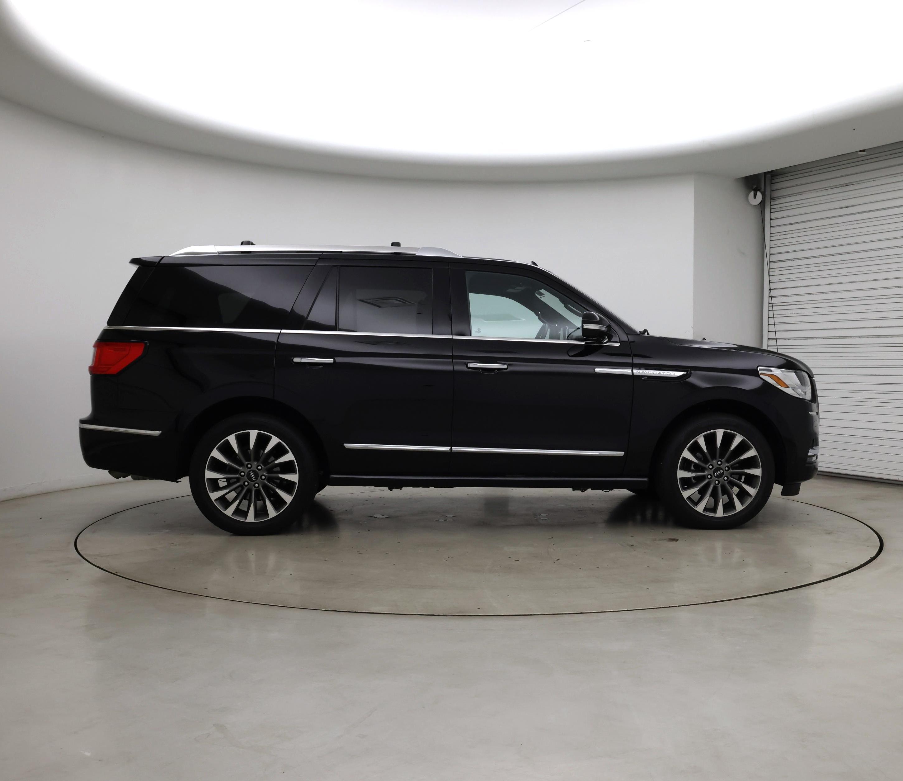 Thumbnail: 2018 Lincoln Navigator - 7