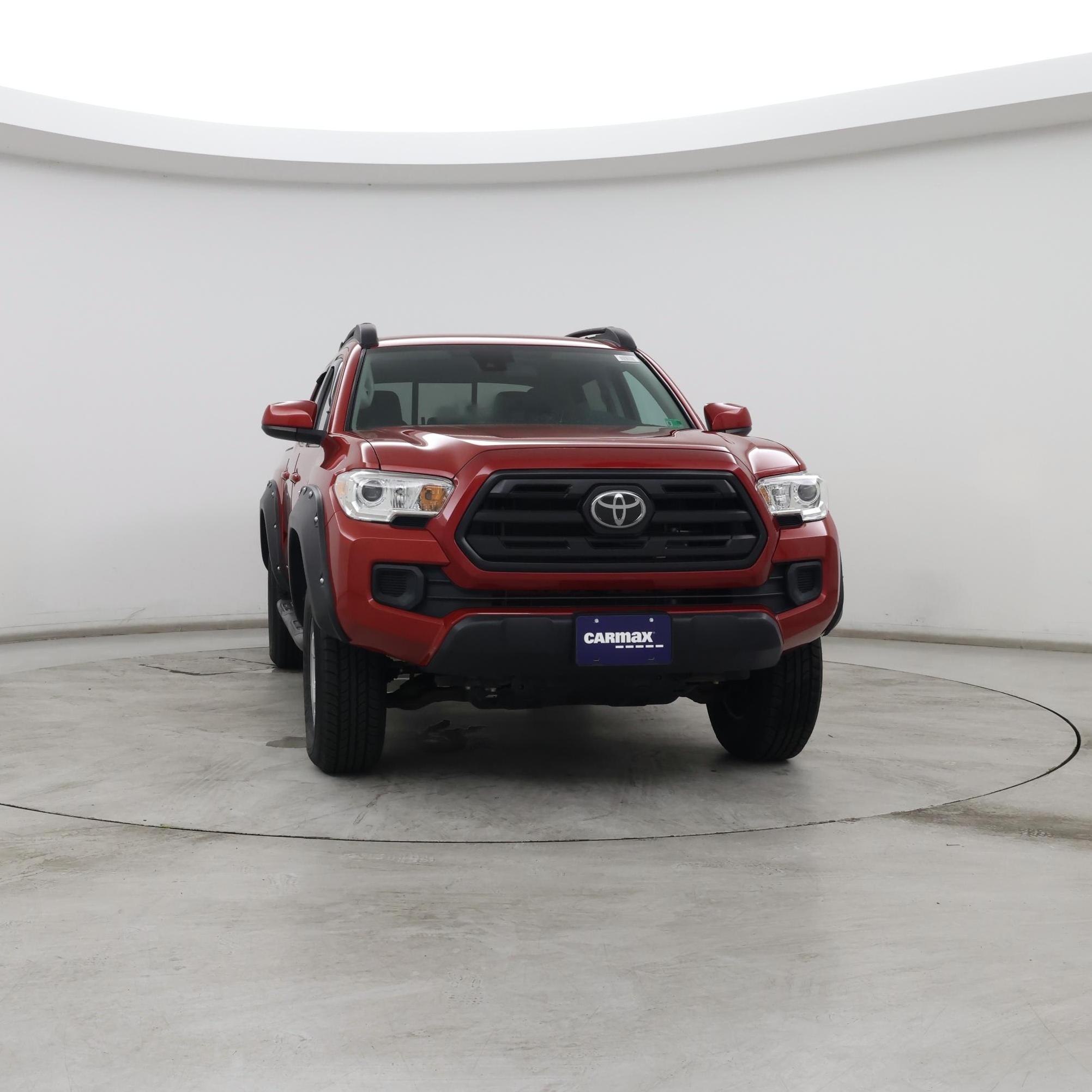 Thumbnail: 2019 Toyota Tacoma - 5