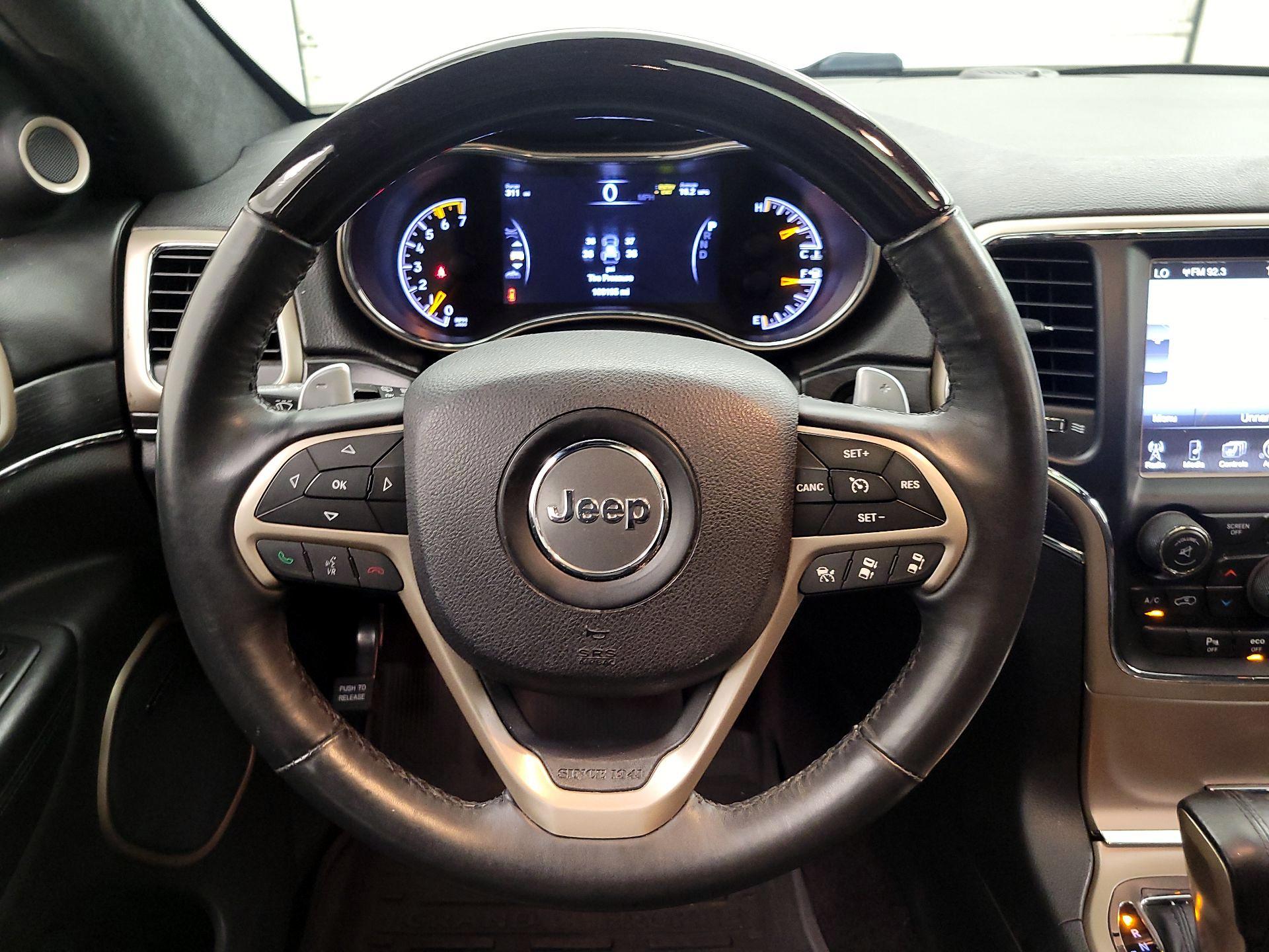 Thumbnail: 2016 Jeep Grand Cherokee - 10