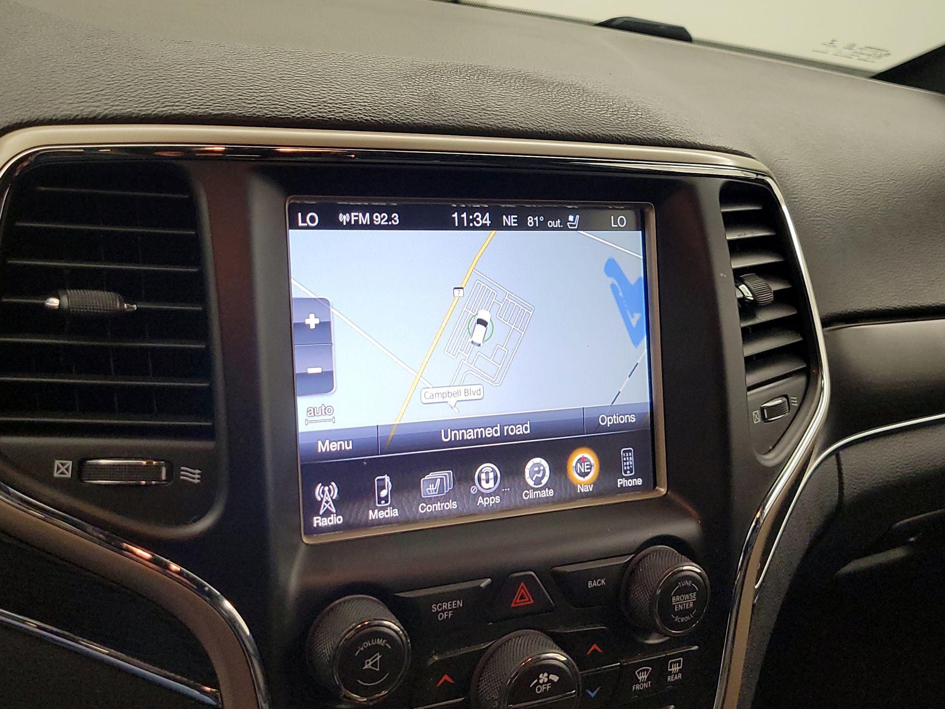 Thumbnail: 2016 Jeep Grand Cherokee - 14
