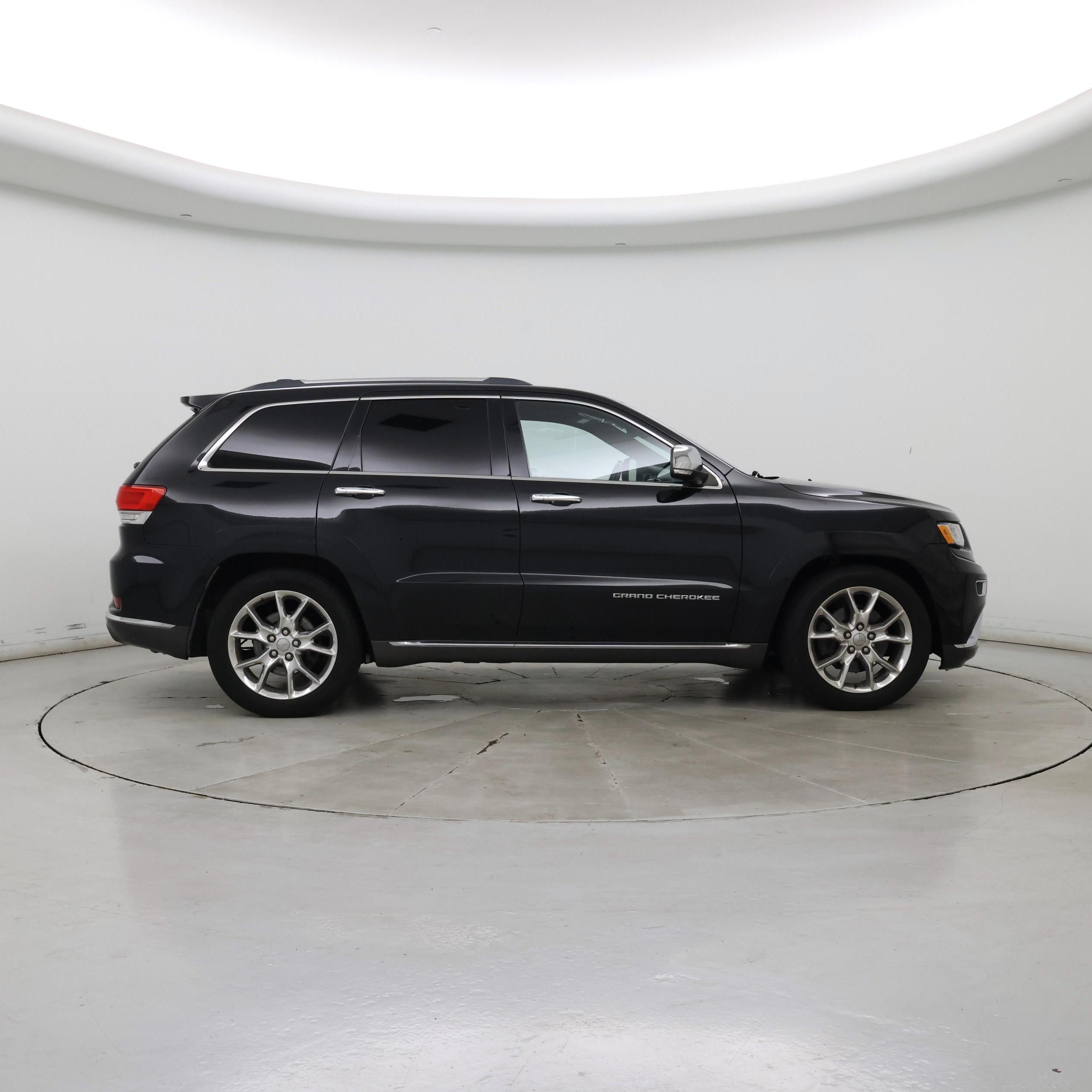 Thumbnail: 2016 Jeep Grand Cherokee - 7