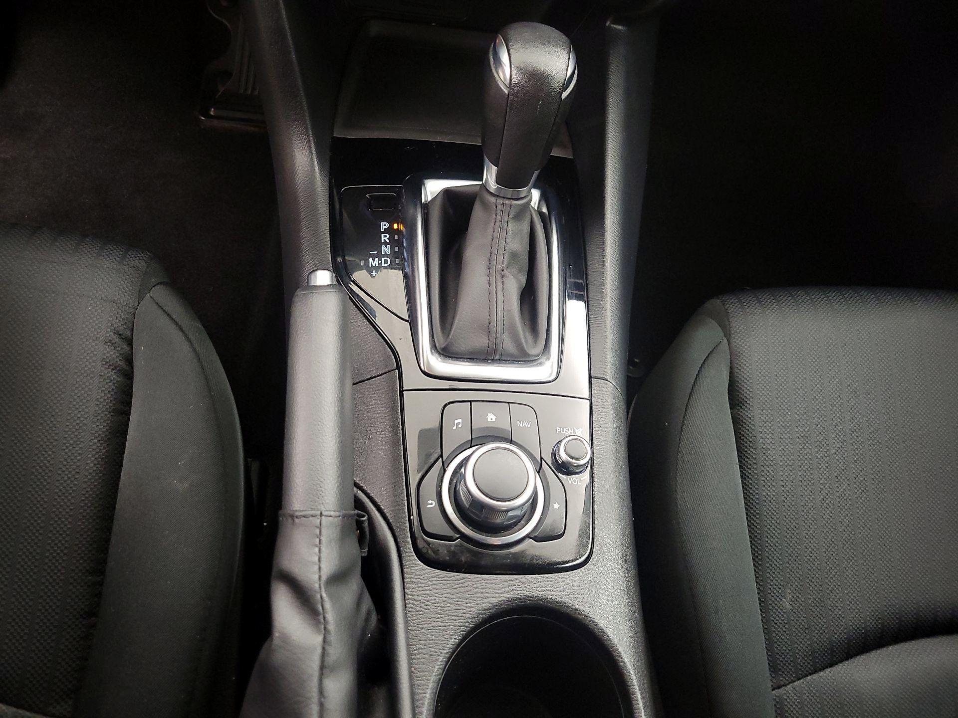 Thumbnail: 2015 Mazda Mazda3 - 16
