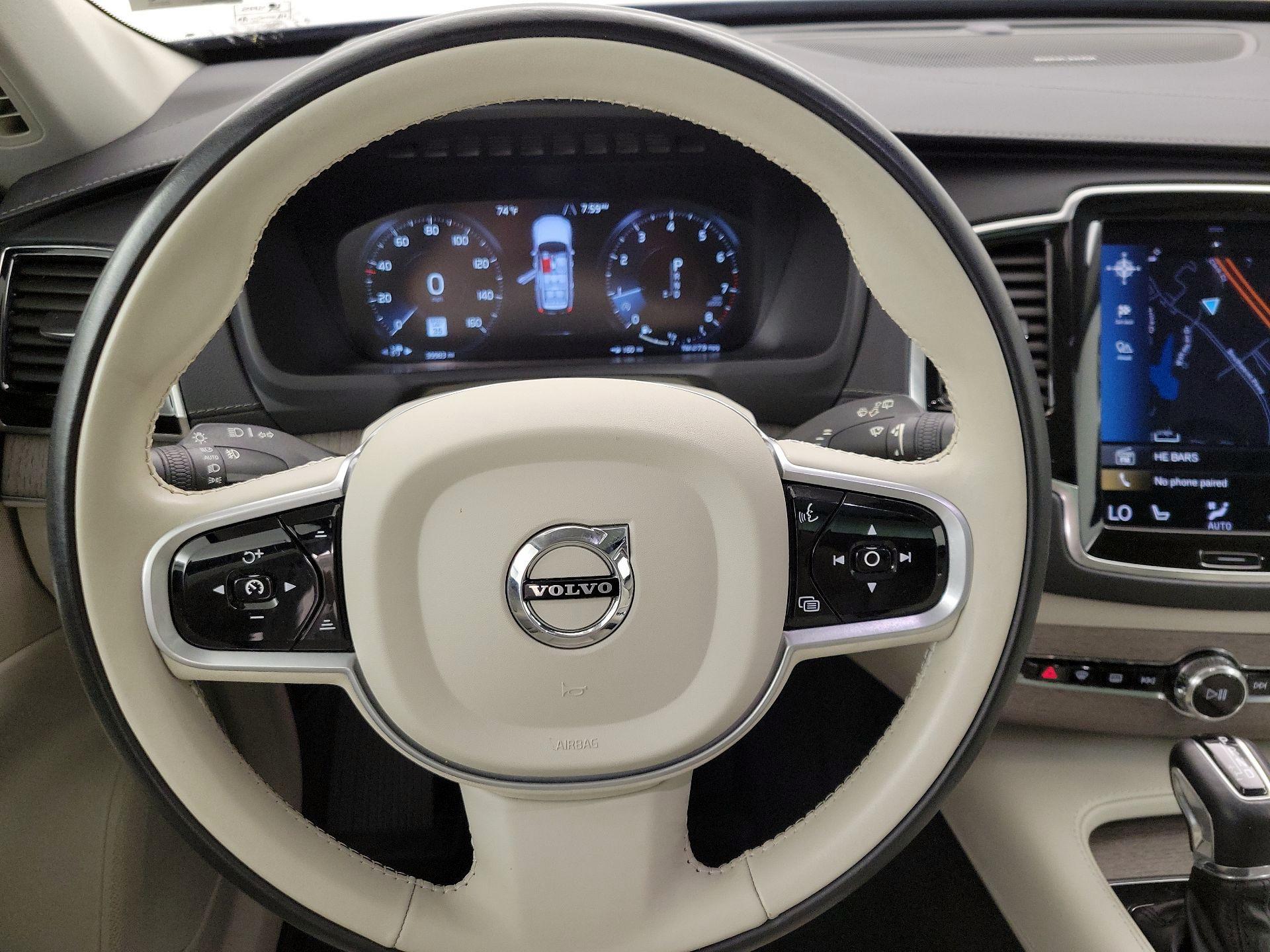 Thumbnail: 2021 Volvo XC90 - 10