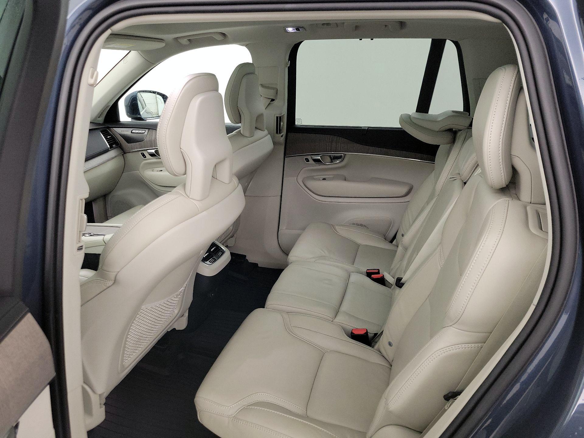 Thumbnail: 2021 Volvo XC90 - 20