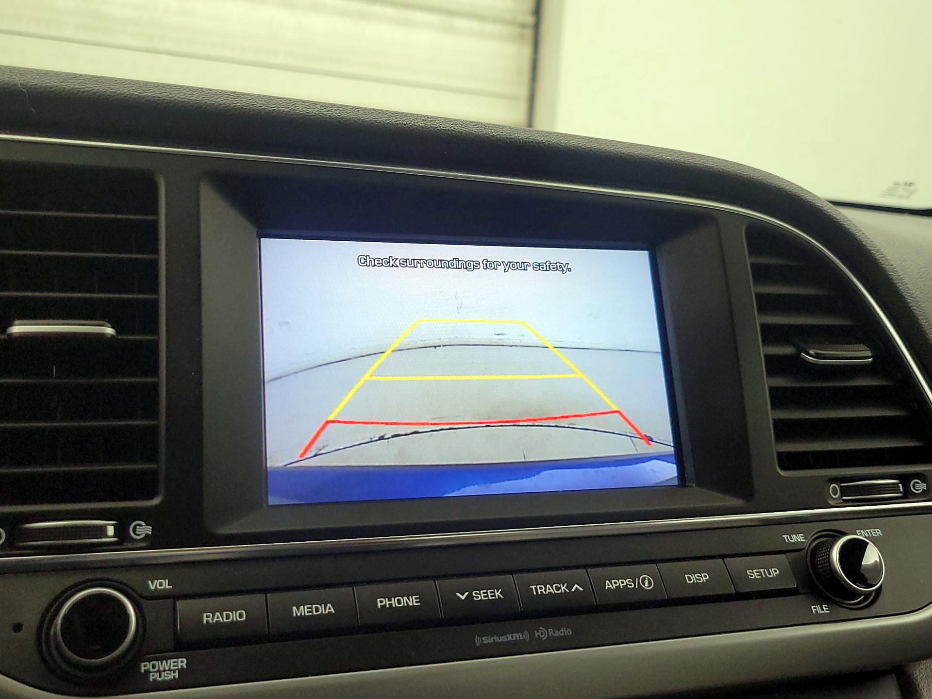 Thumbnail: 2018 Hyundai Elantra - 14