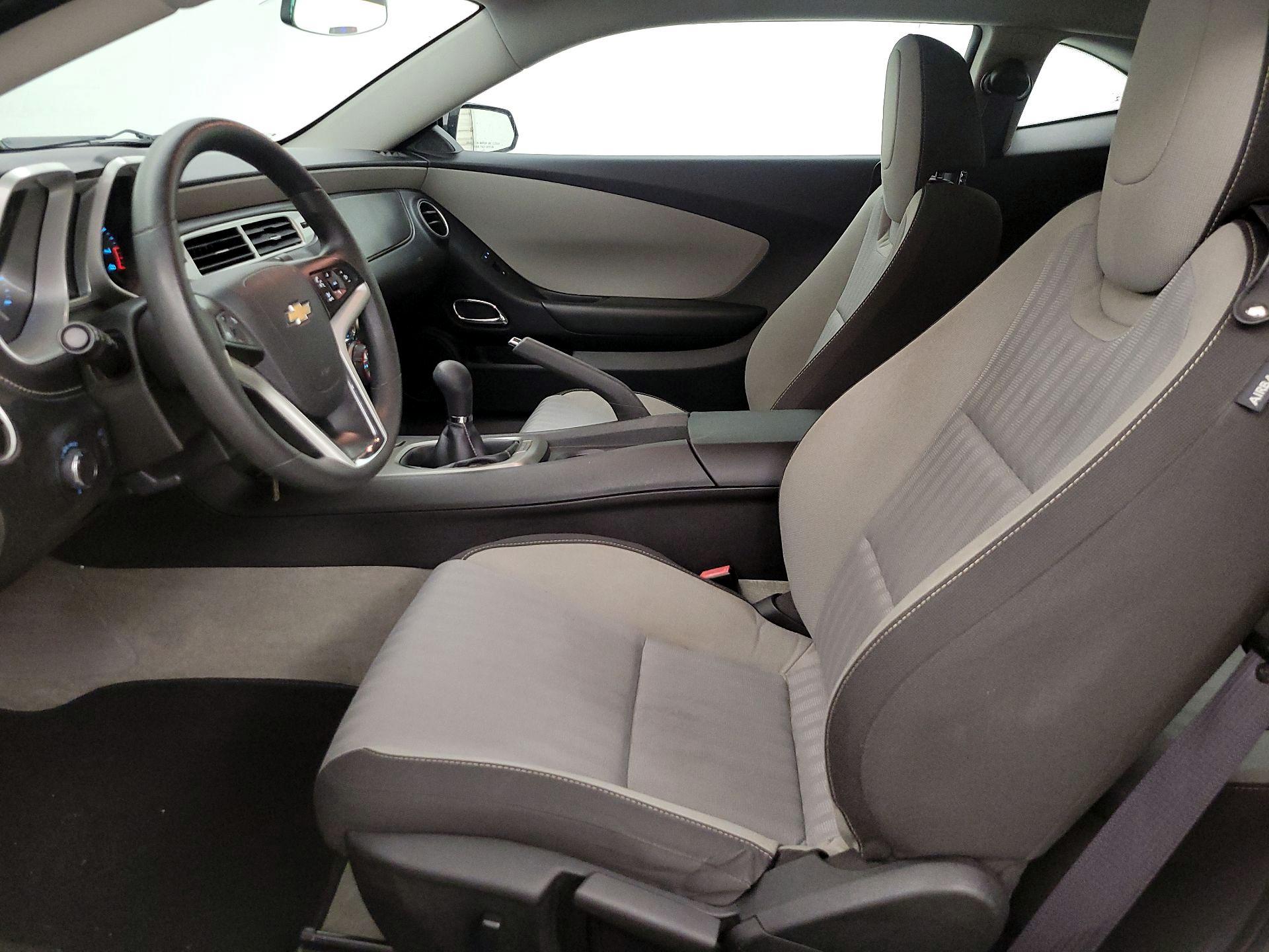 Thumbnail: 2015 Chevrolet Camaro - 11