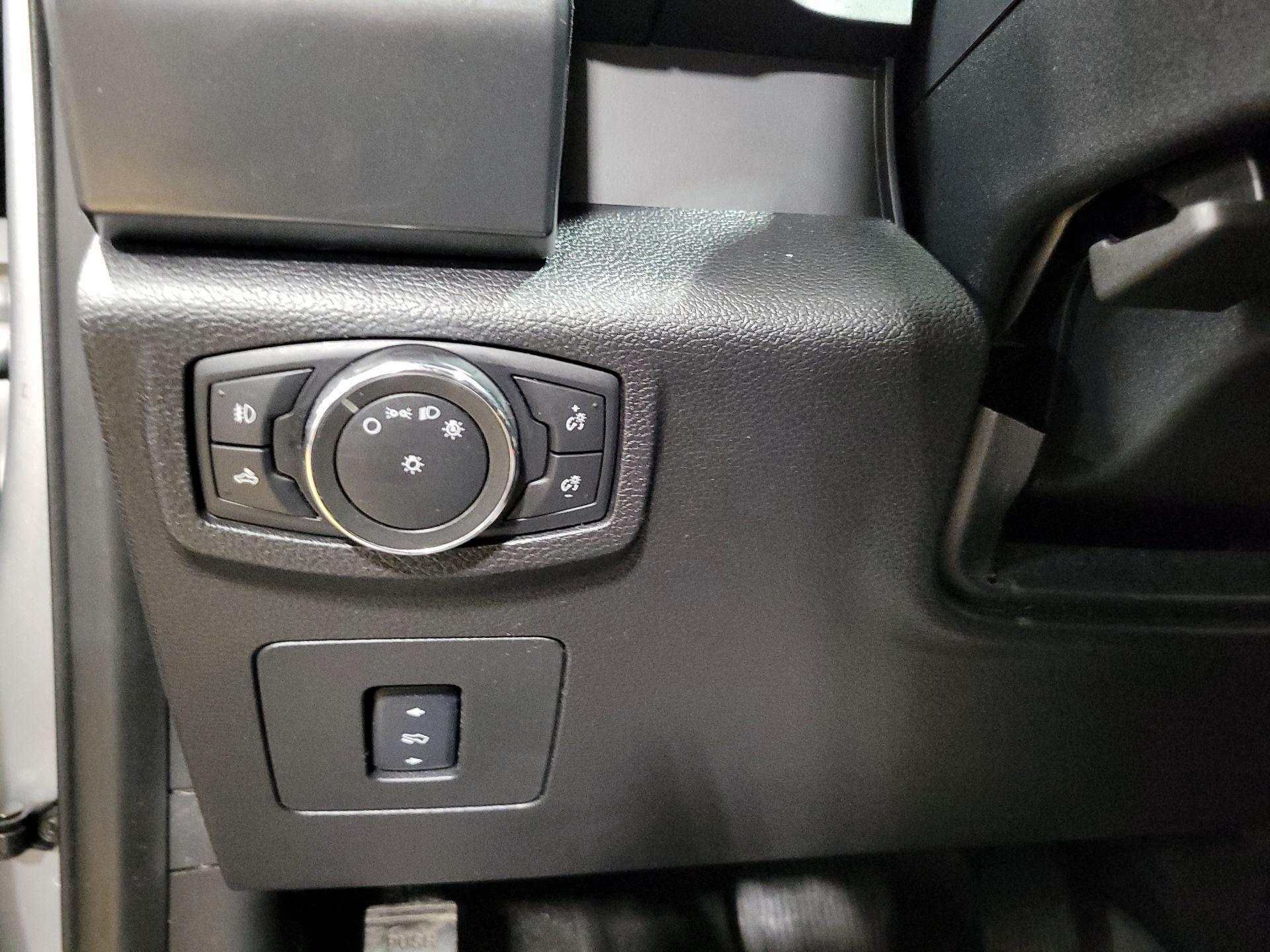 Thumbnail: 2017 Ford F-150 - 13