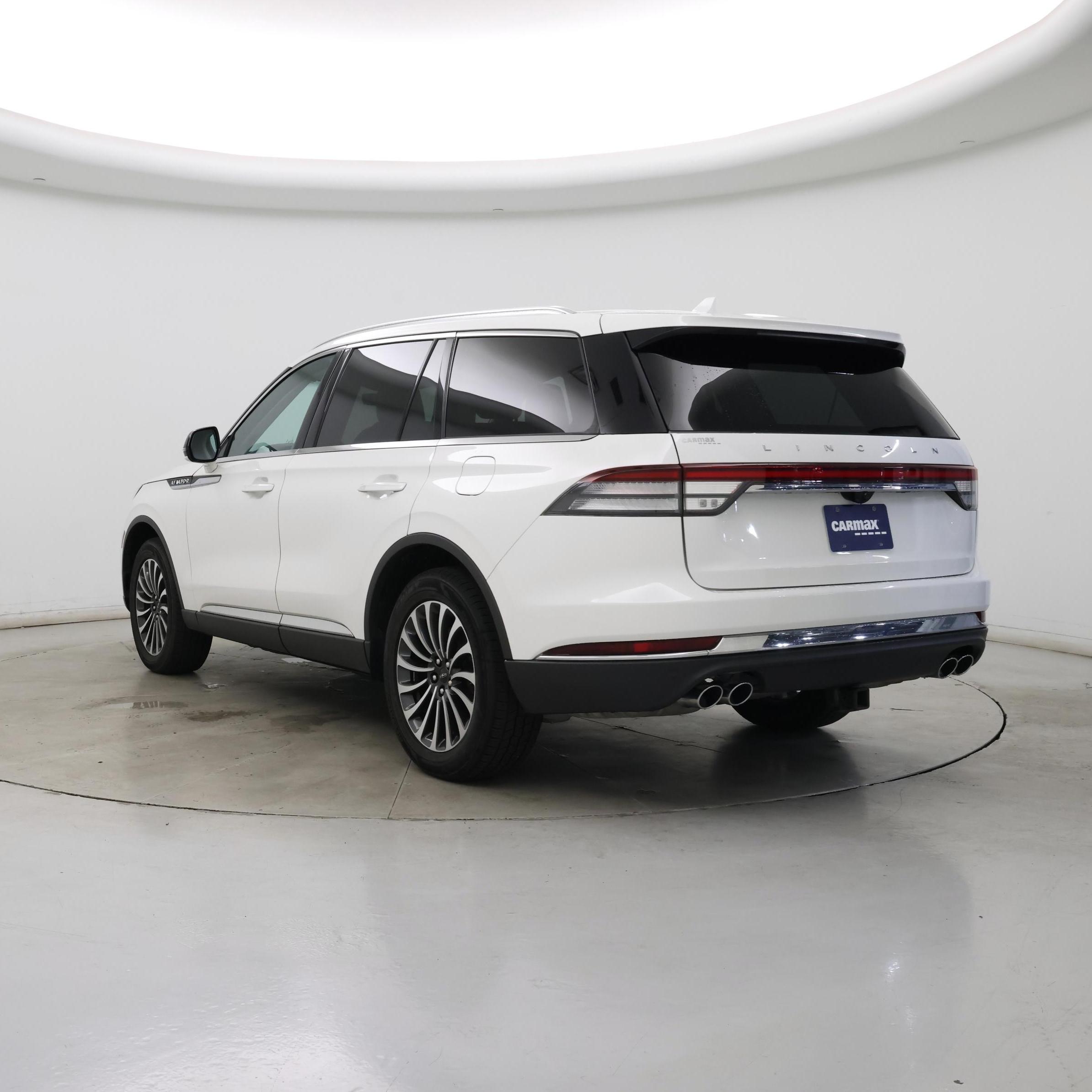 Thumbnail: 2022 Lincoln Aviator - 2