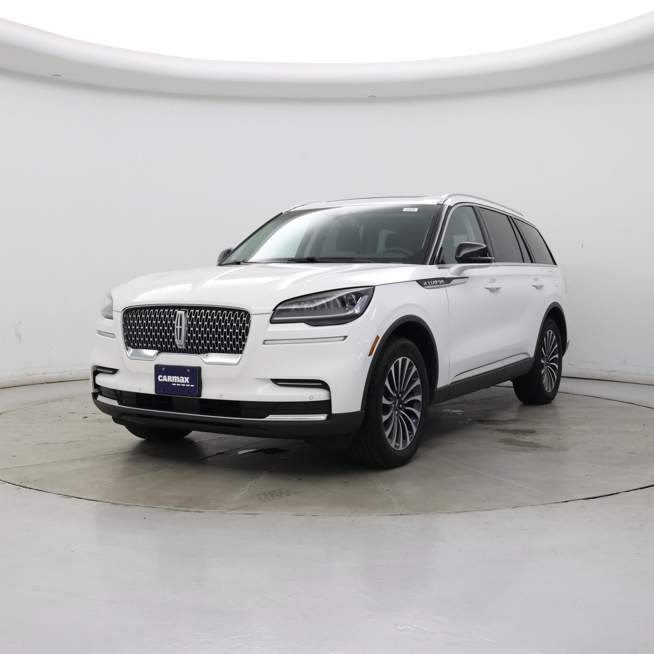 Thumbnail: 2022 Lincoln Aviator - 4