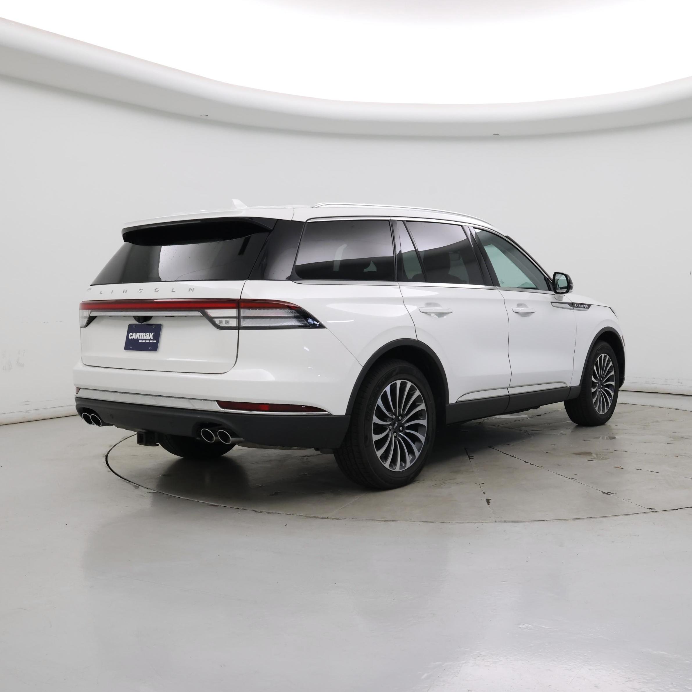 Thumbnail: 2022 Lincoln Aviator - 8