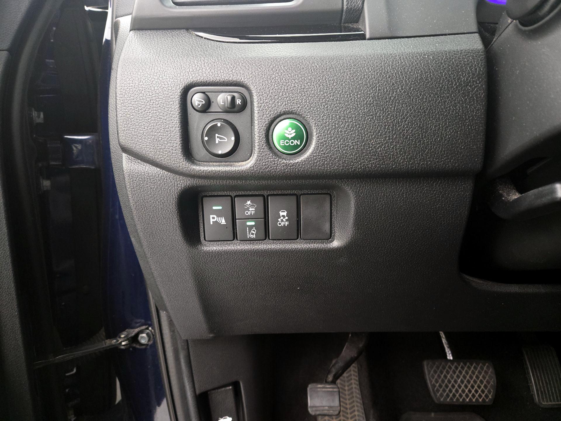 Thumbnail: 2019 Honda Passport - 13