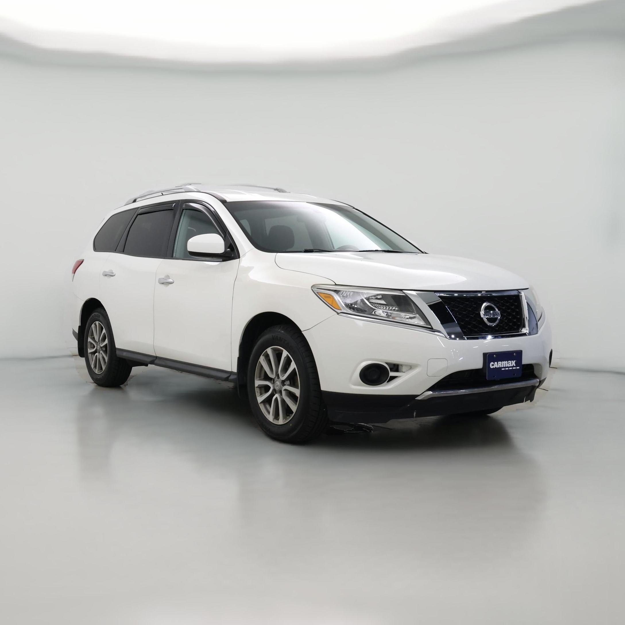 Thumbnail: 2016 Nissan Pathfinder - 1