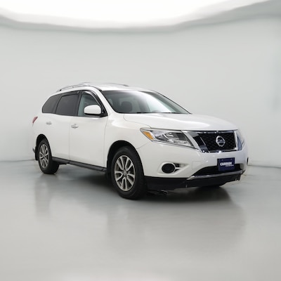 White 2016 Nissan Pathfinder S