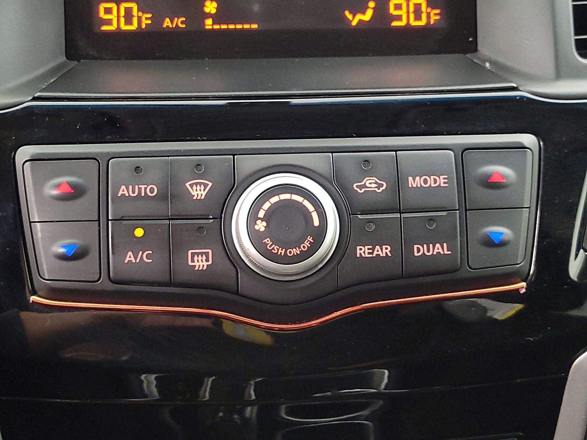 Thumbnail: 2016 Nissan Pathfinder - 15