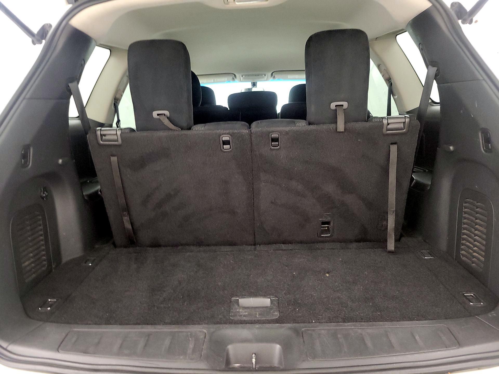 Thumbnail: 2016 Nissan Pathfinder - 20