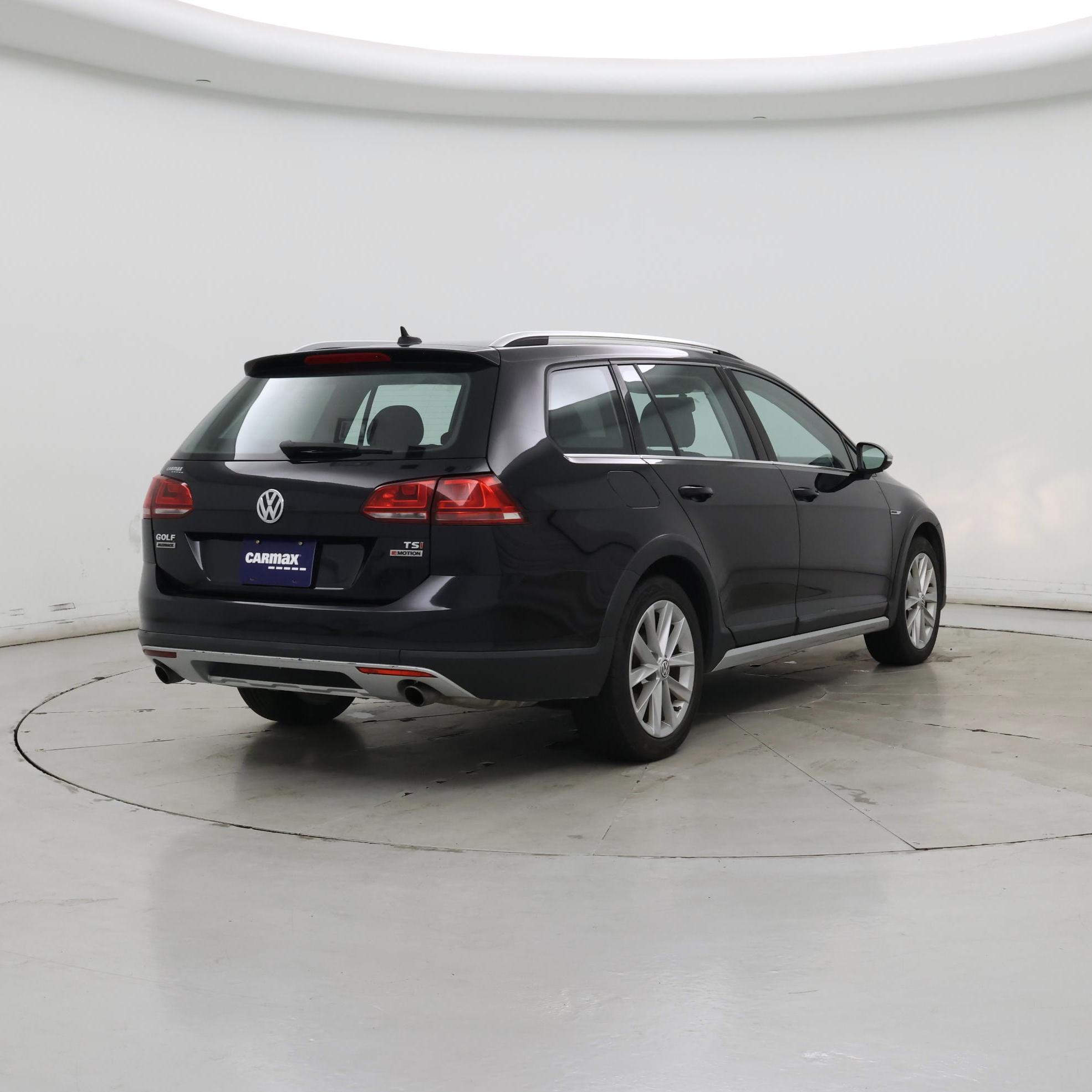 Thumbnail: 2017 Volkswagen Golf - 8
