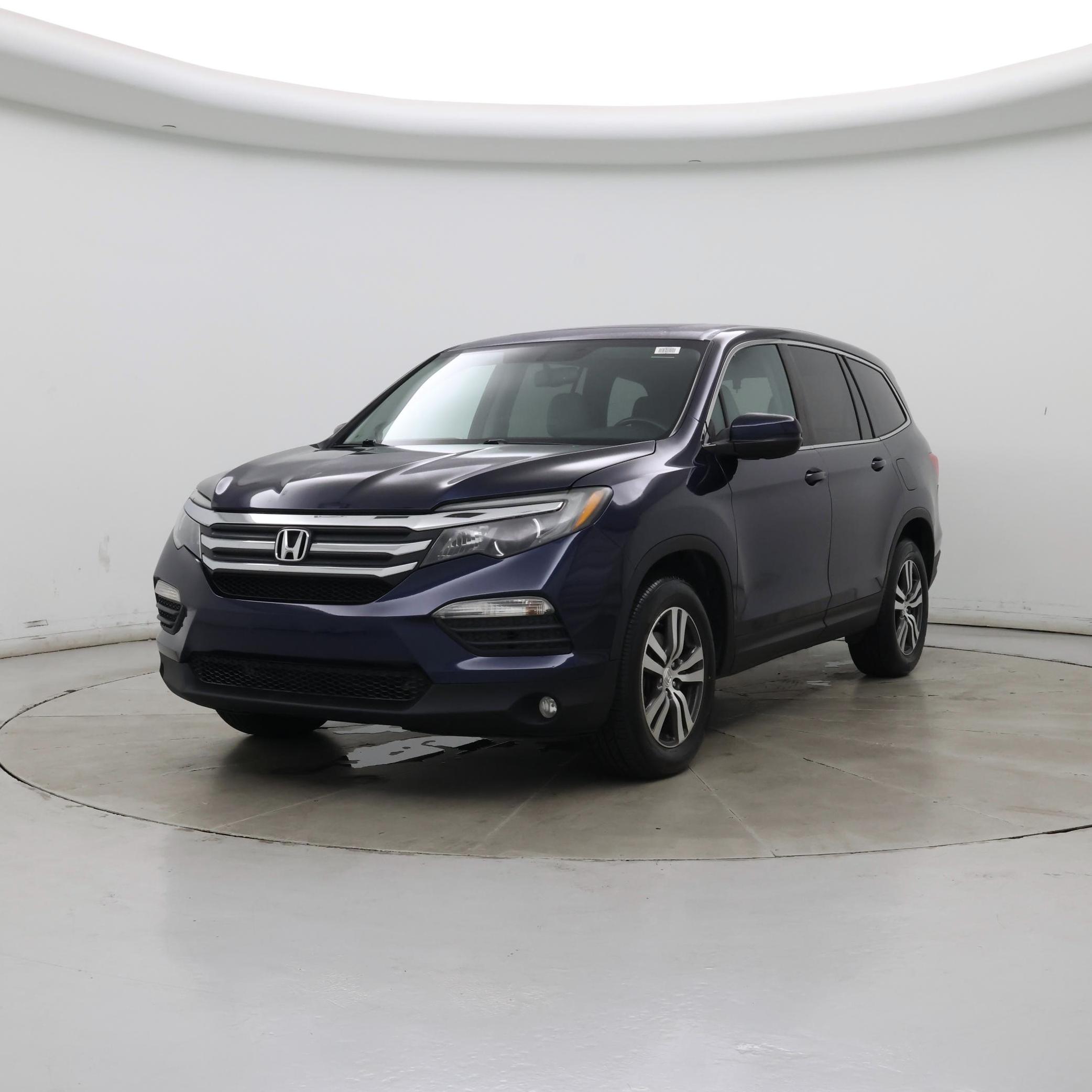Thumbnail: 2016 Honda Pilot - 4