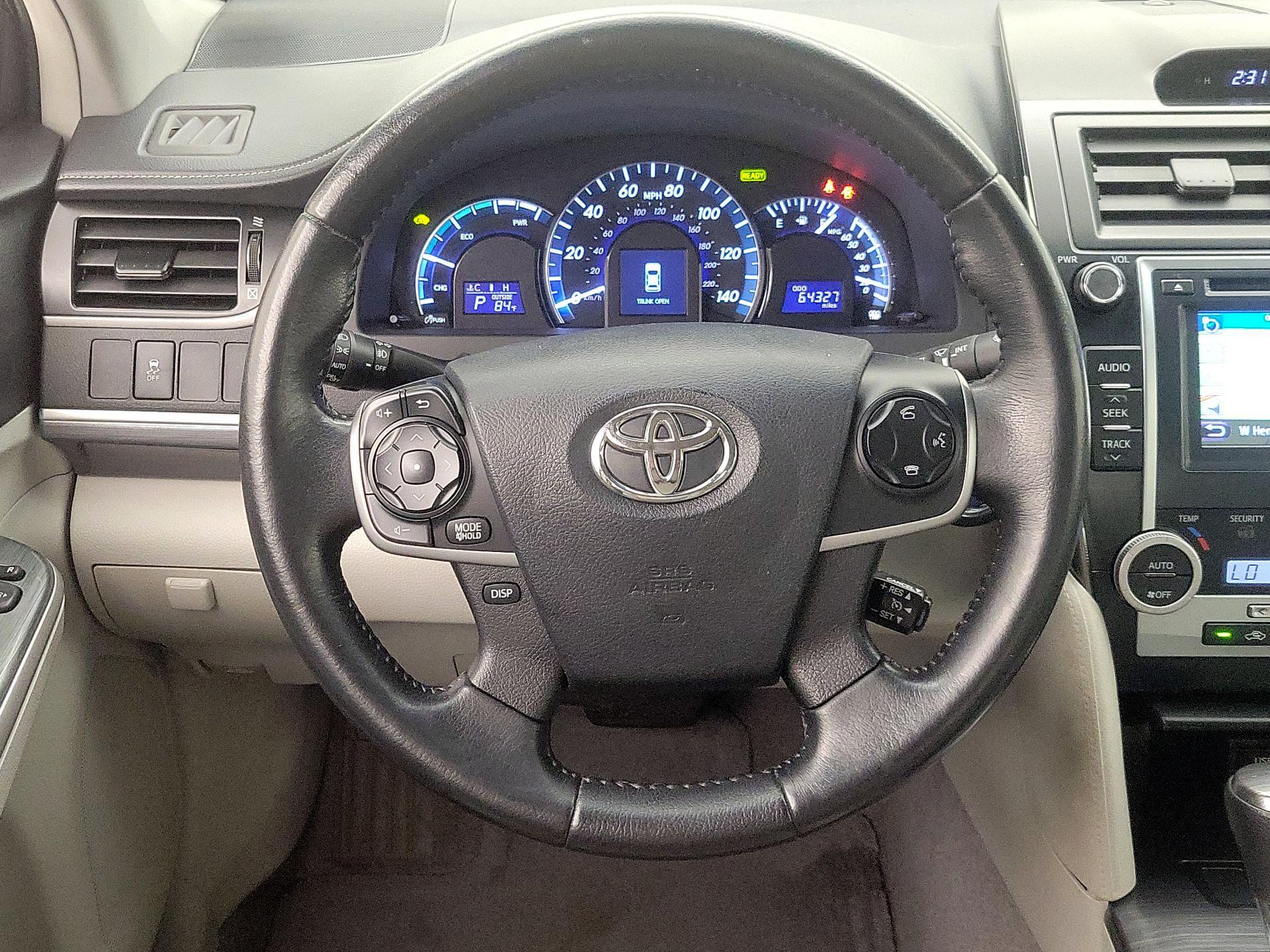 Thumbnail: 2014 Toyota Camry - 10