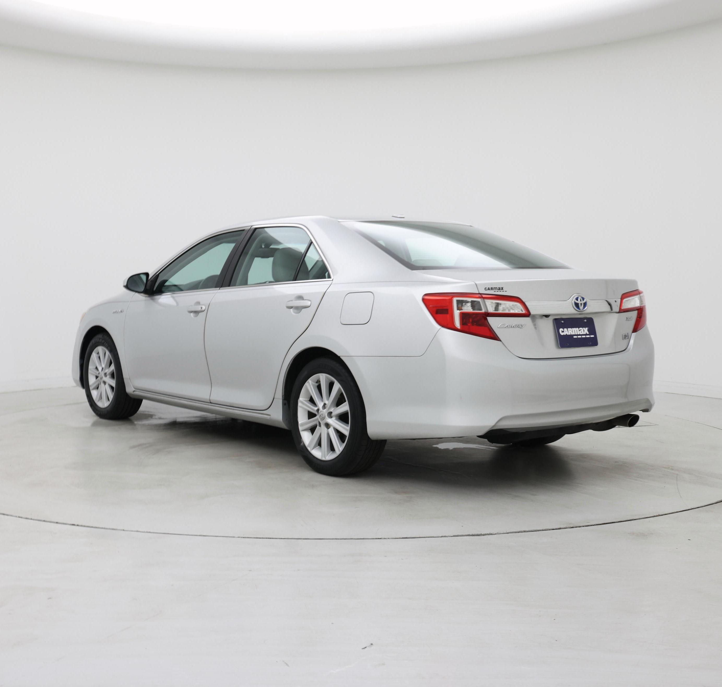 Thumbnail: 2014 Toyota Camry - 2