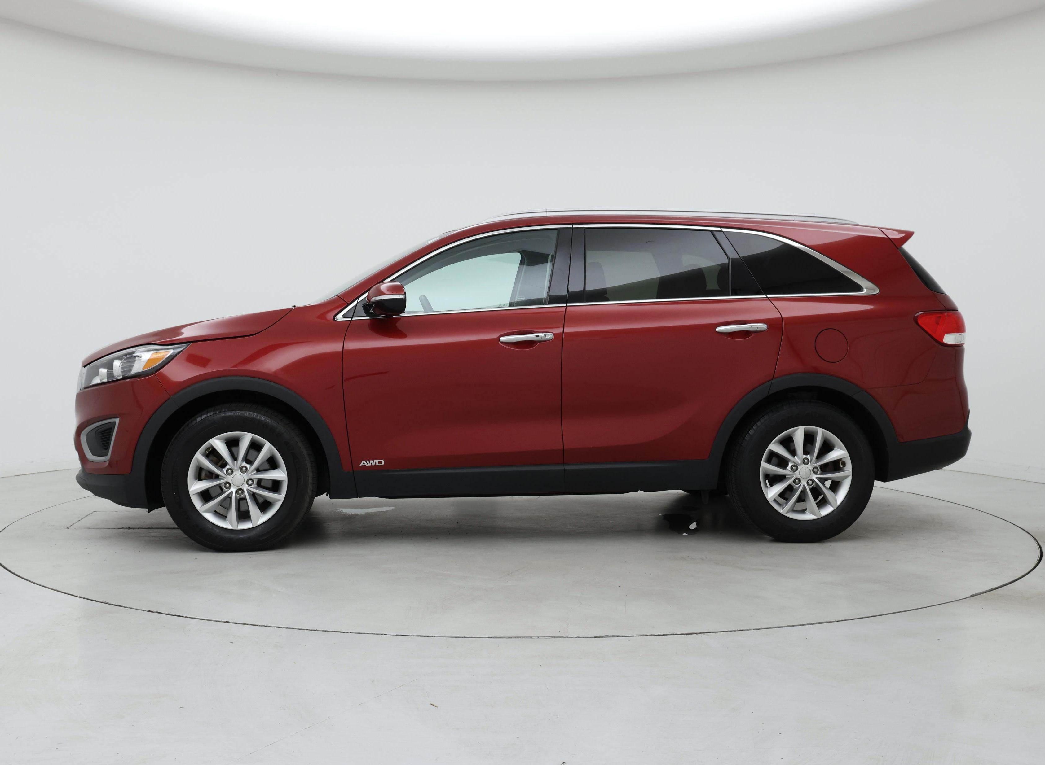 Thumbnail: 2017 Kia Sorento - 3