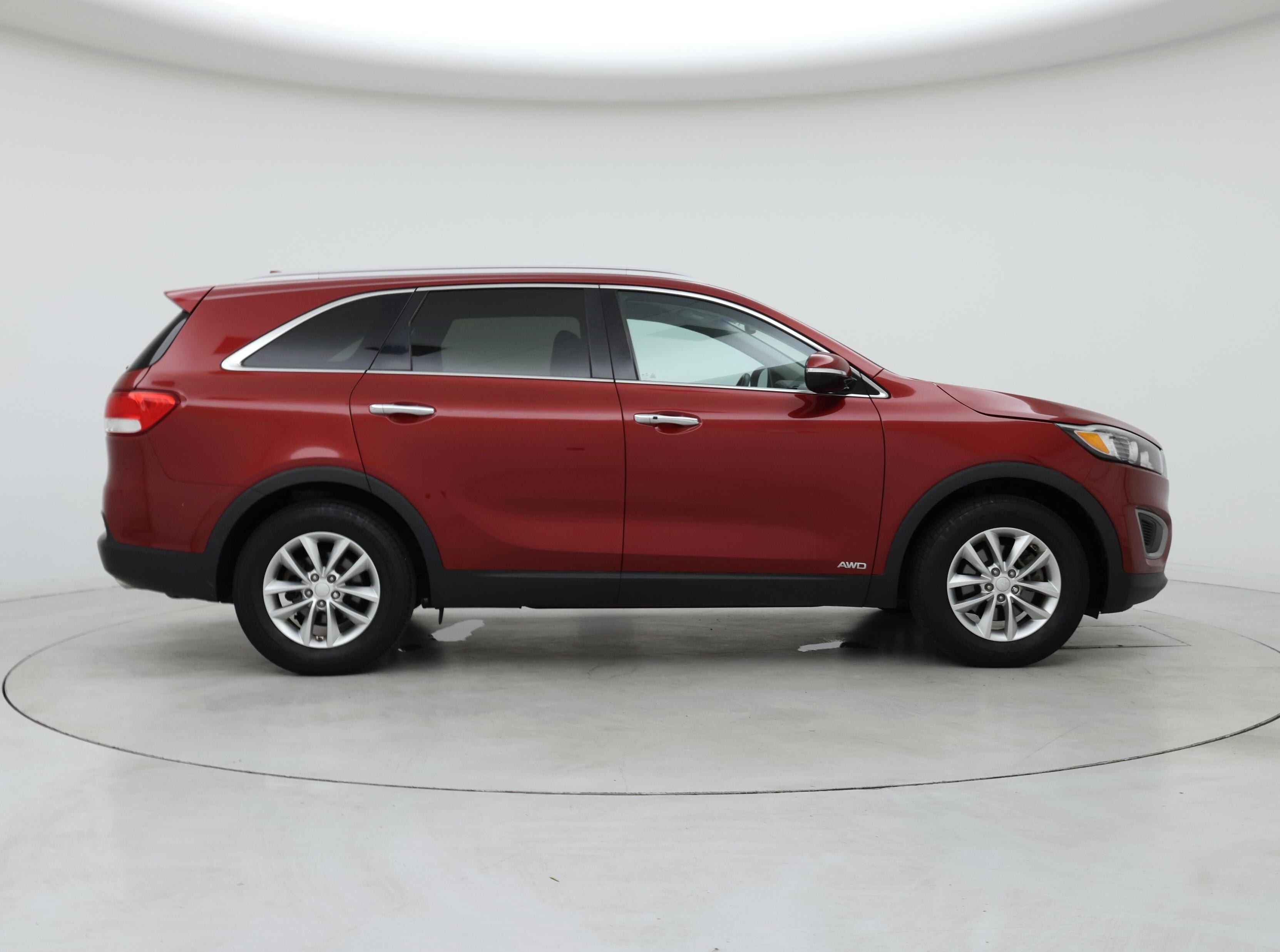 Thumbnail: 2017 Kia Sorento - 7