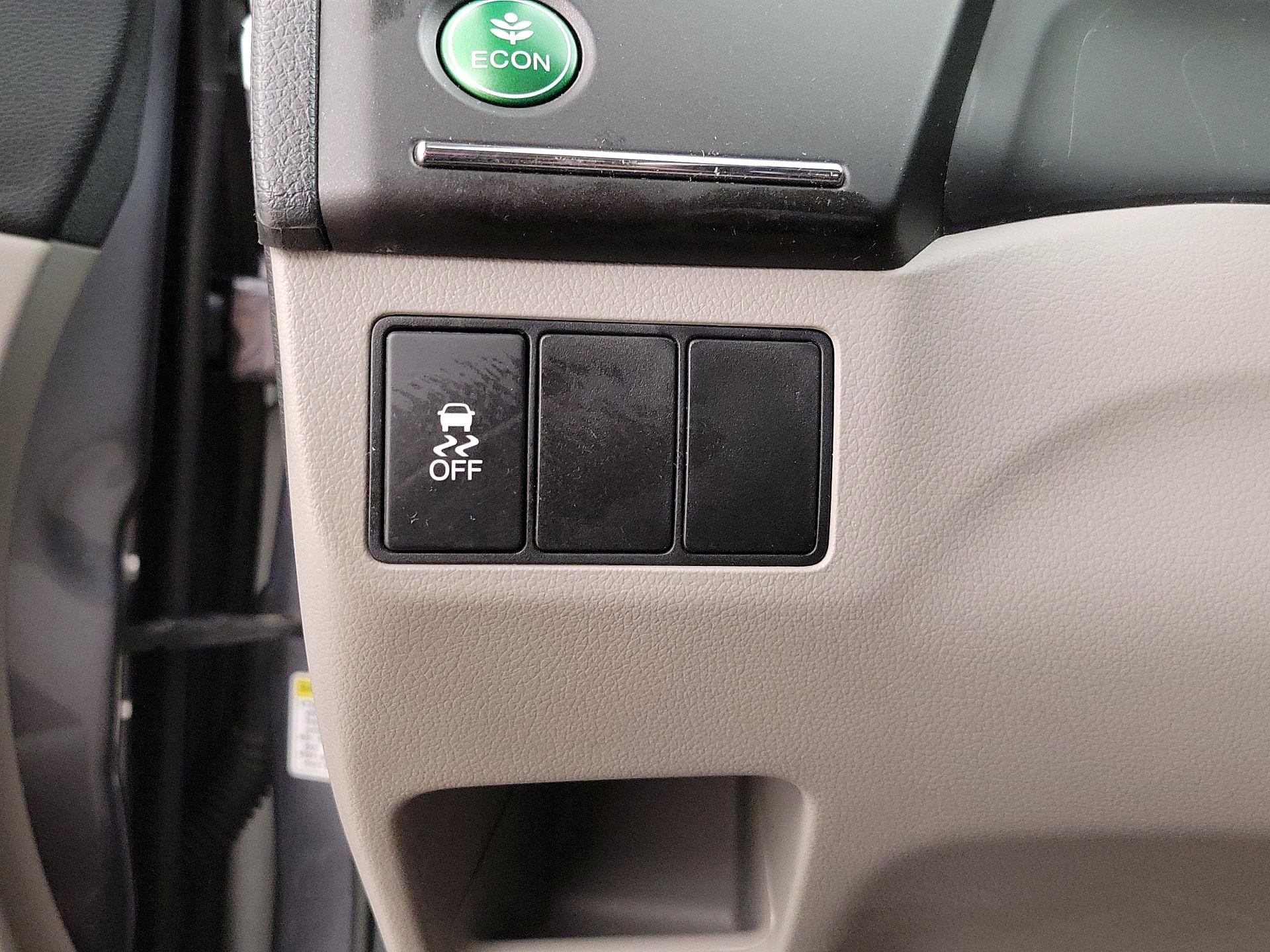 Thumbnail: 2014 Honda Civic - 13