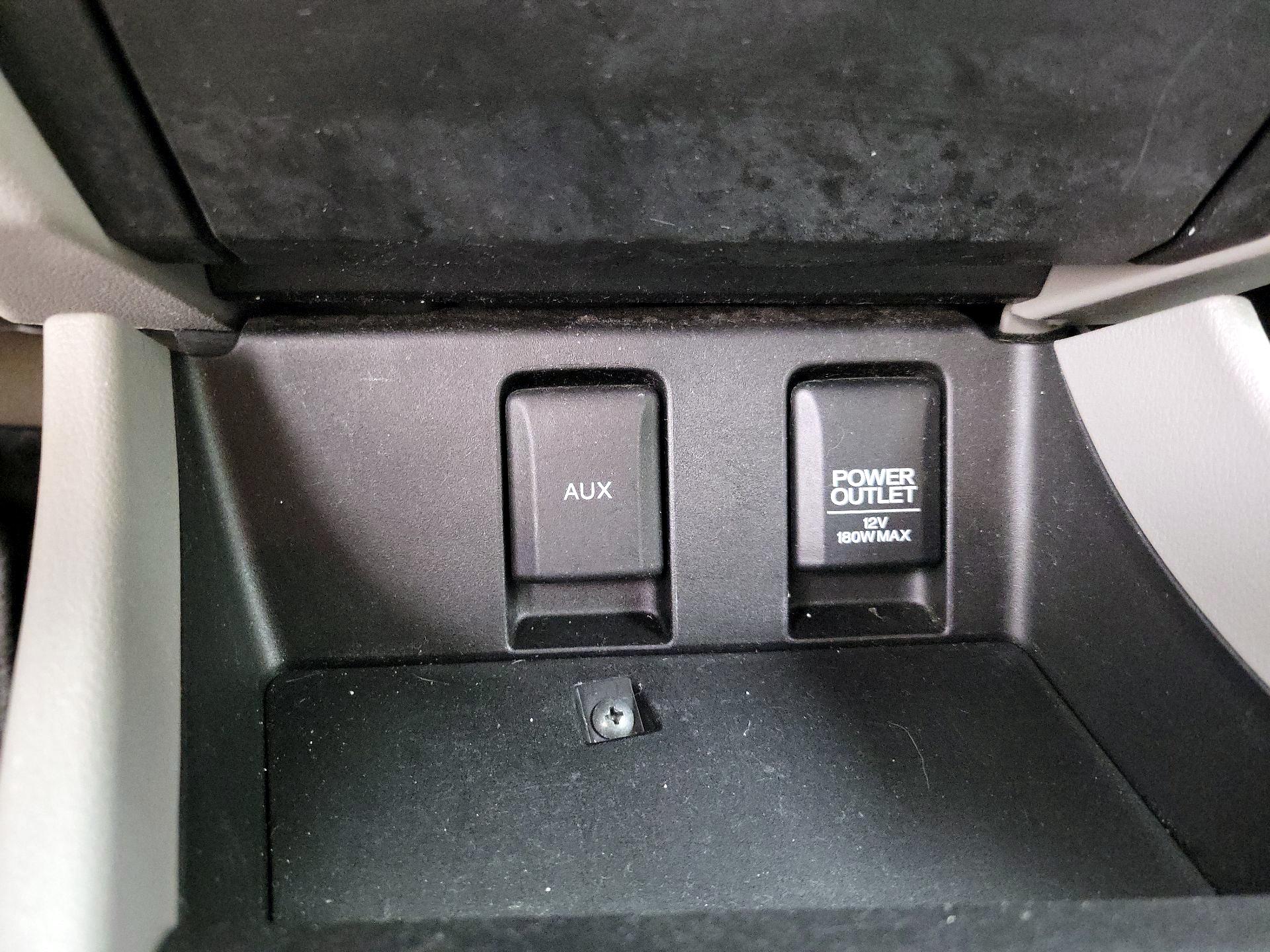 Thumbnail: 2014 Honda Civic - 18