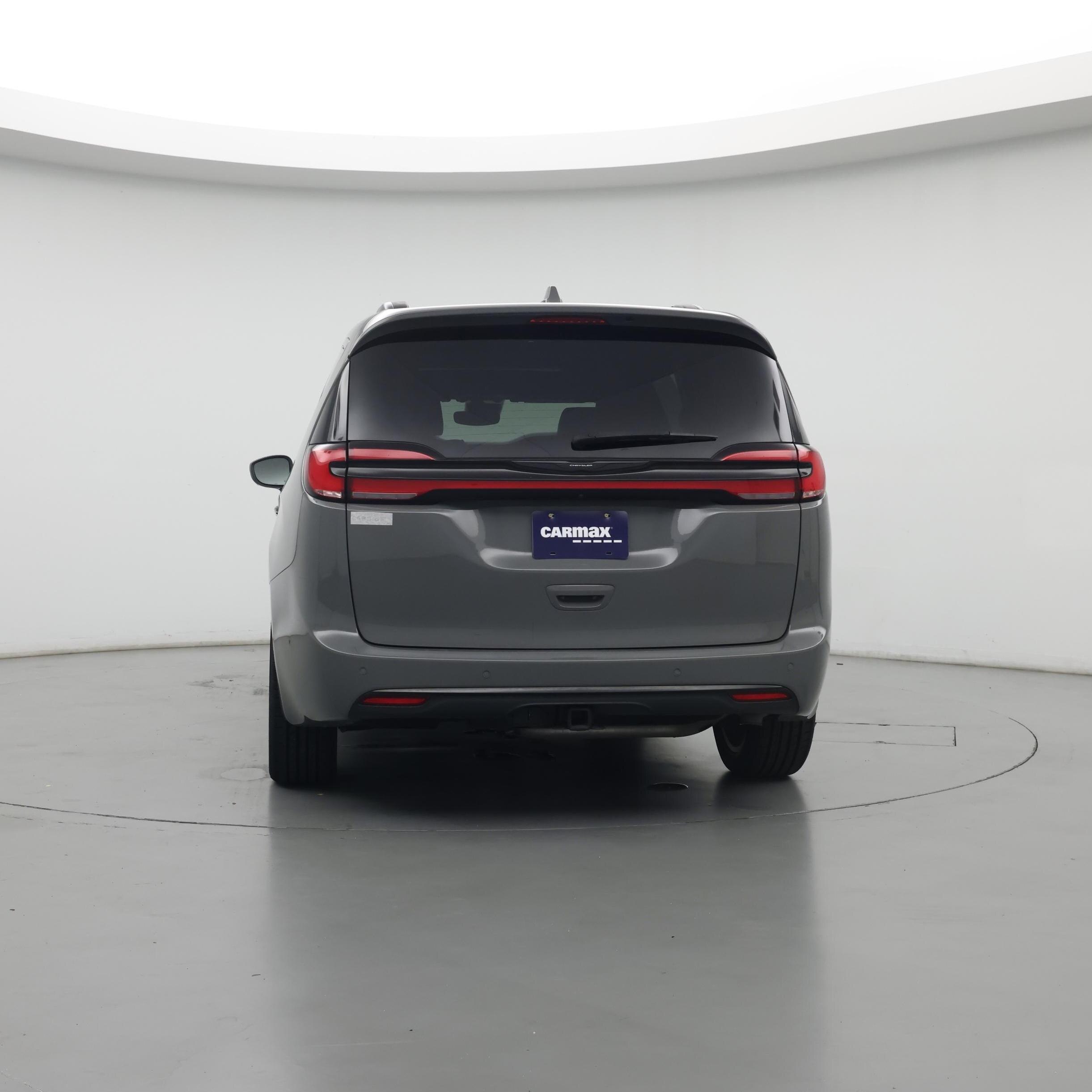 Thumbnail: 2022 Chrysler Pacifica - 6