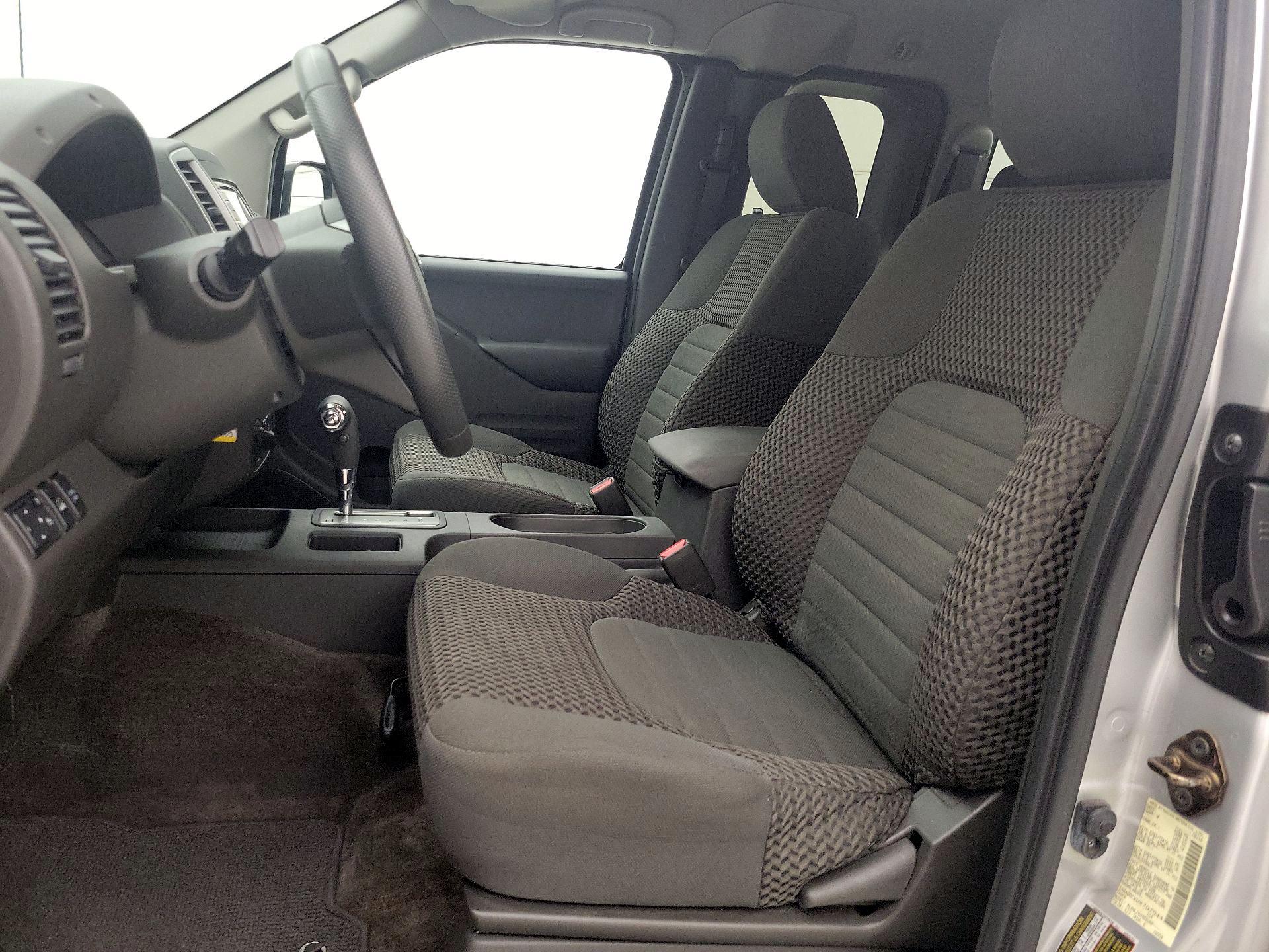 Thumbnail: 2015 Nissan Frontier - 11