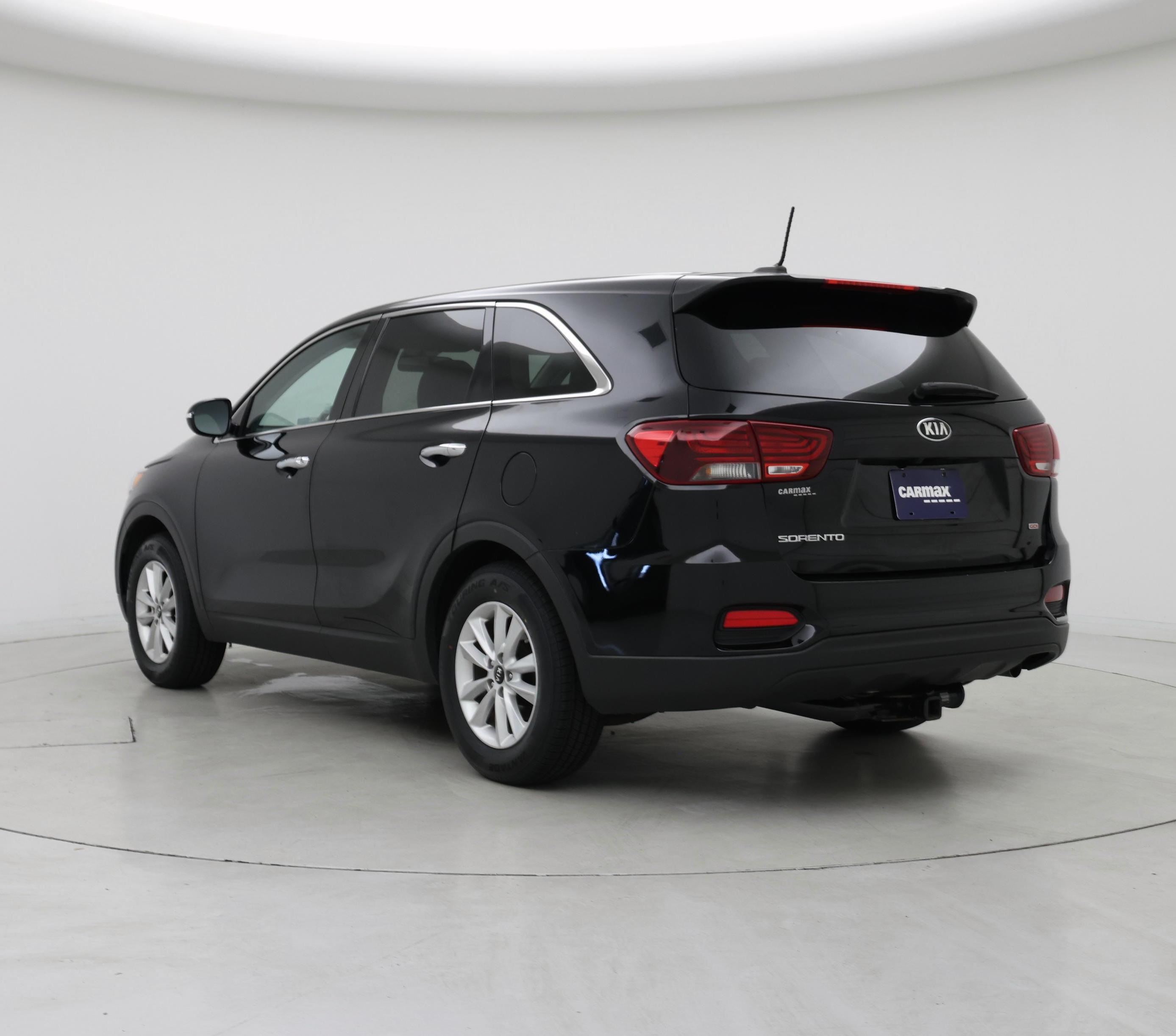 Thumbnail: 2019 Kia Sorento - 2