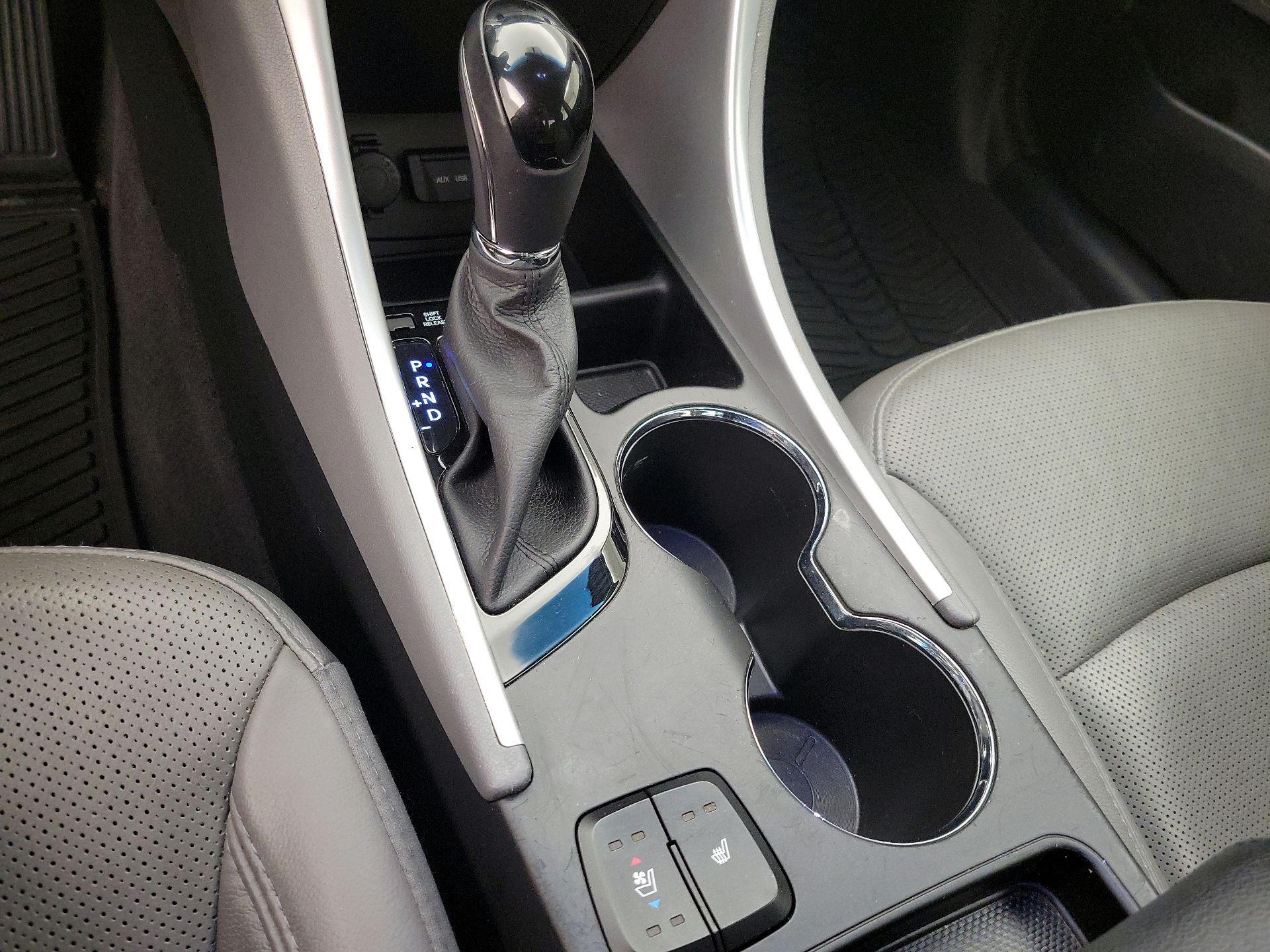 Thumbnail: 2014 Hyundai Sonata - 18