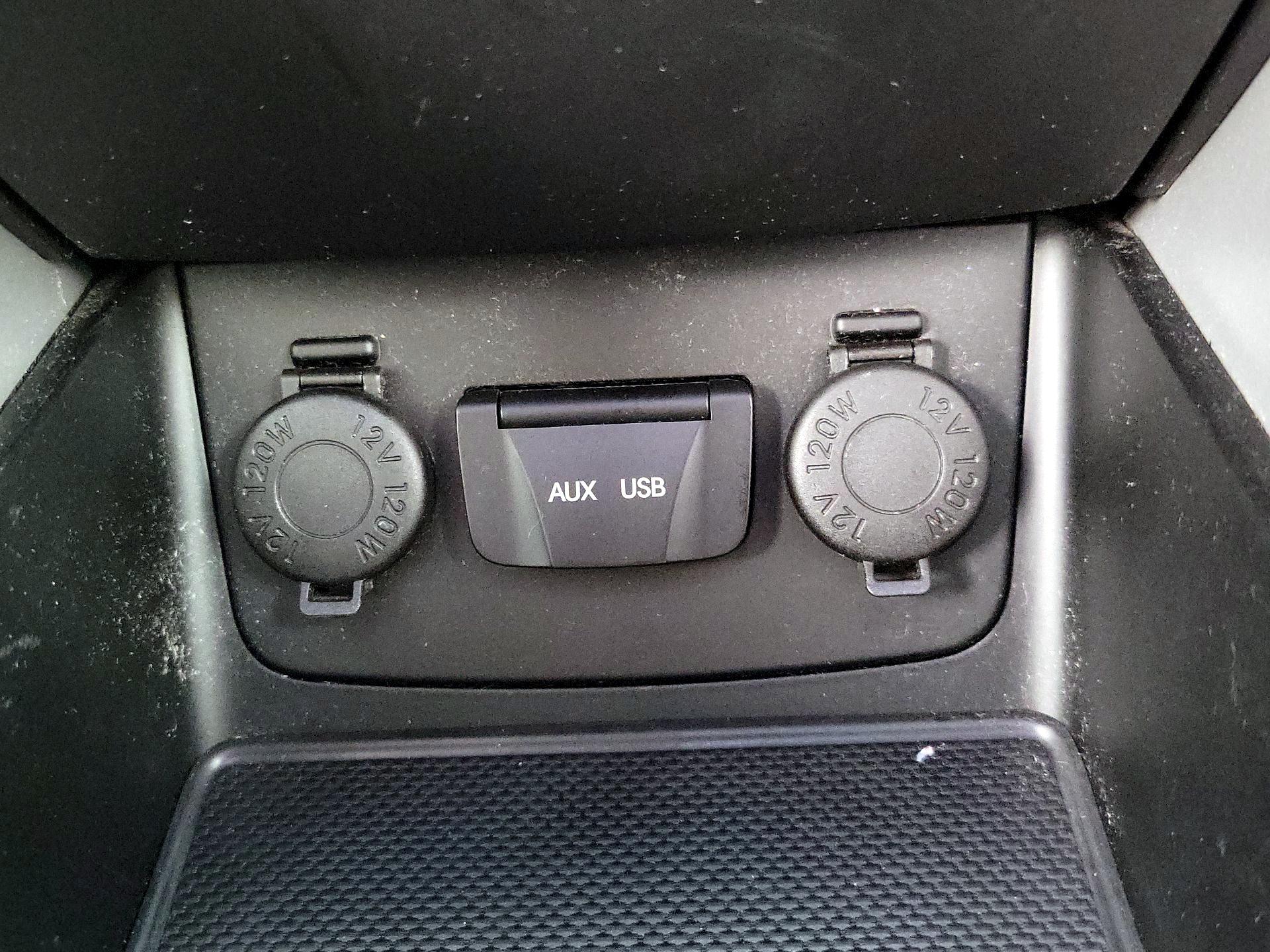 Thumbnail: 2014 Hyundai Sonata - 19