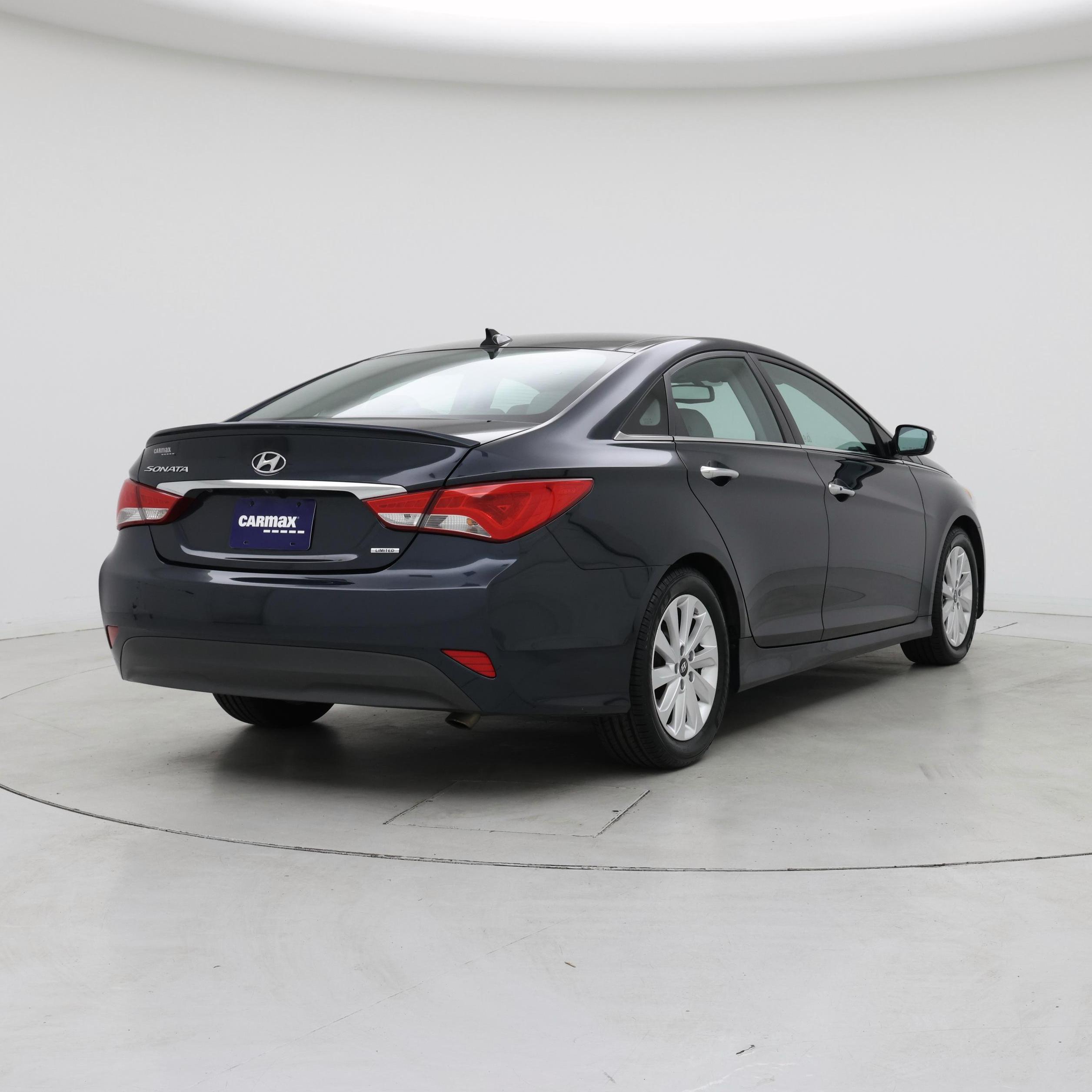 Thumbnail: 2014 Hyundai Sonata - 8