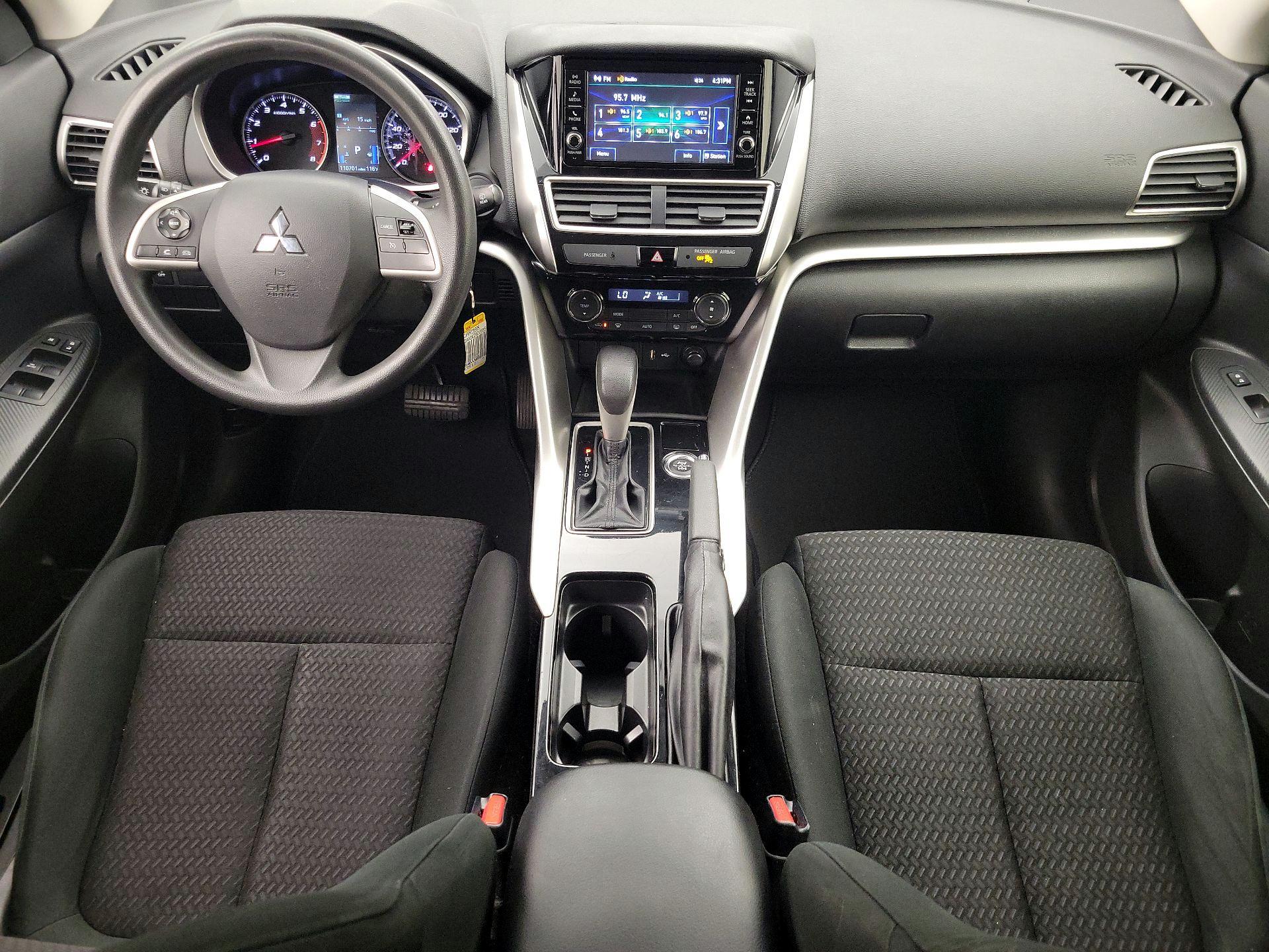 Thumbnail: 2019 Mitsubishi Eclipse Cross - 9