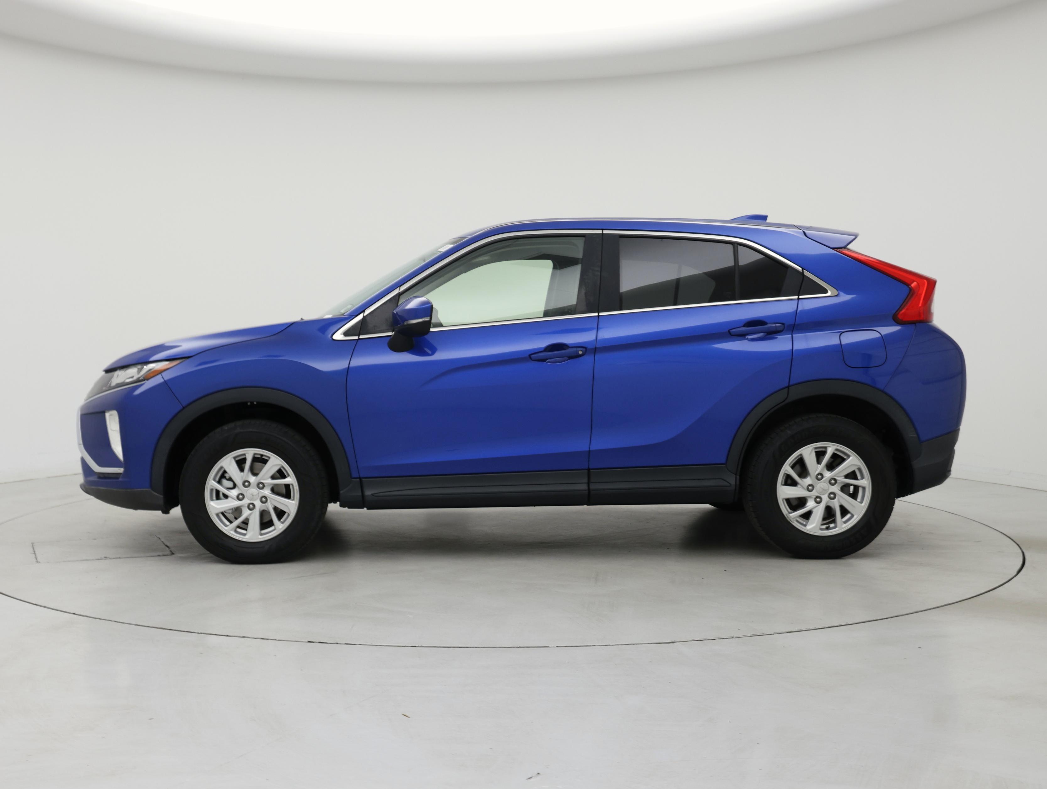 Thumbnail: 2019 Mitsubishi Eclipse Cross - 3