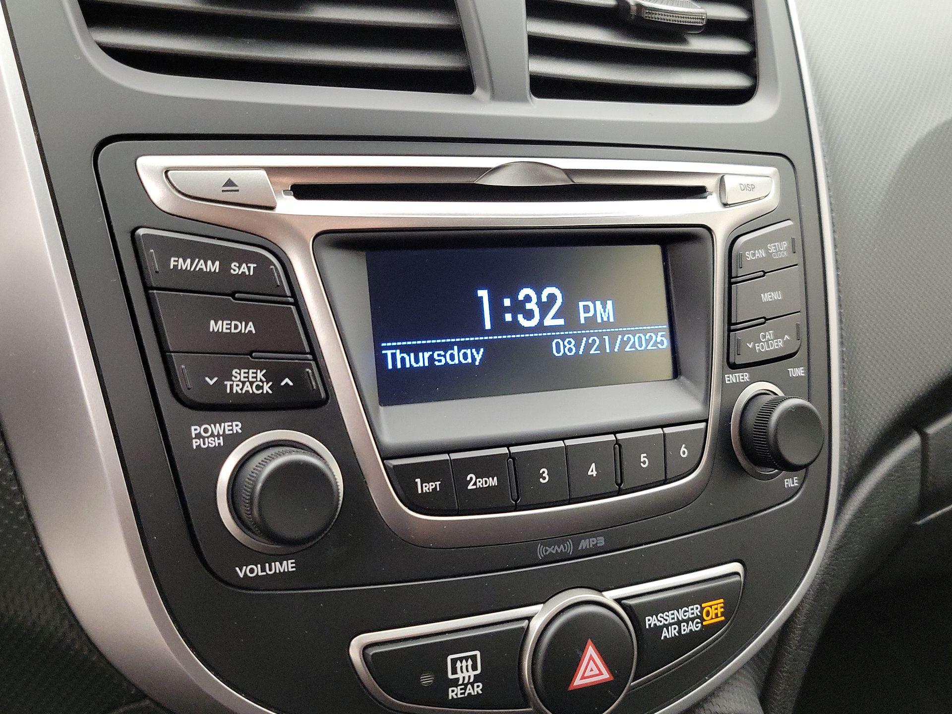 Thumbnail: 2017 Hyundai Accent - 14