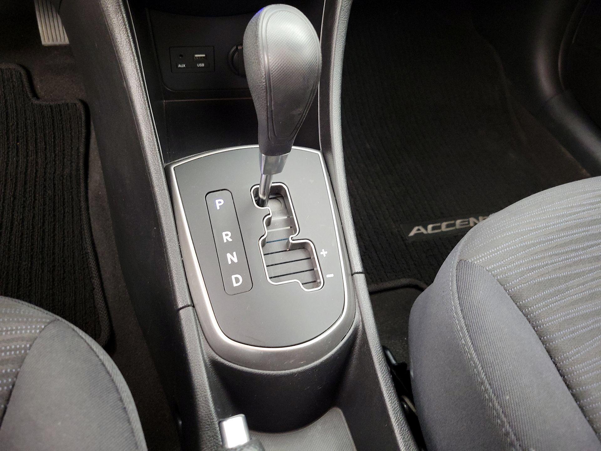 Thumbnail: 2017 Hyundai Accent - 16
