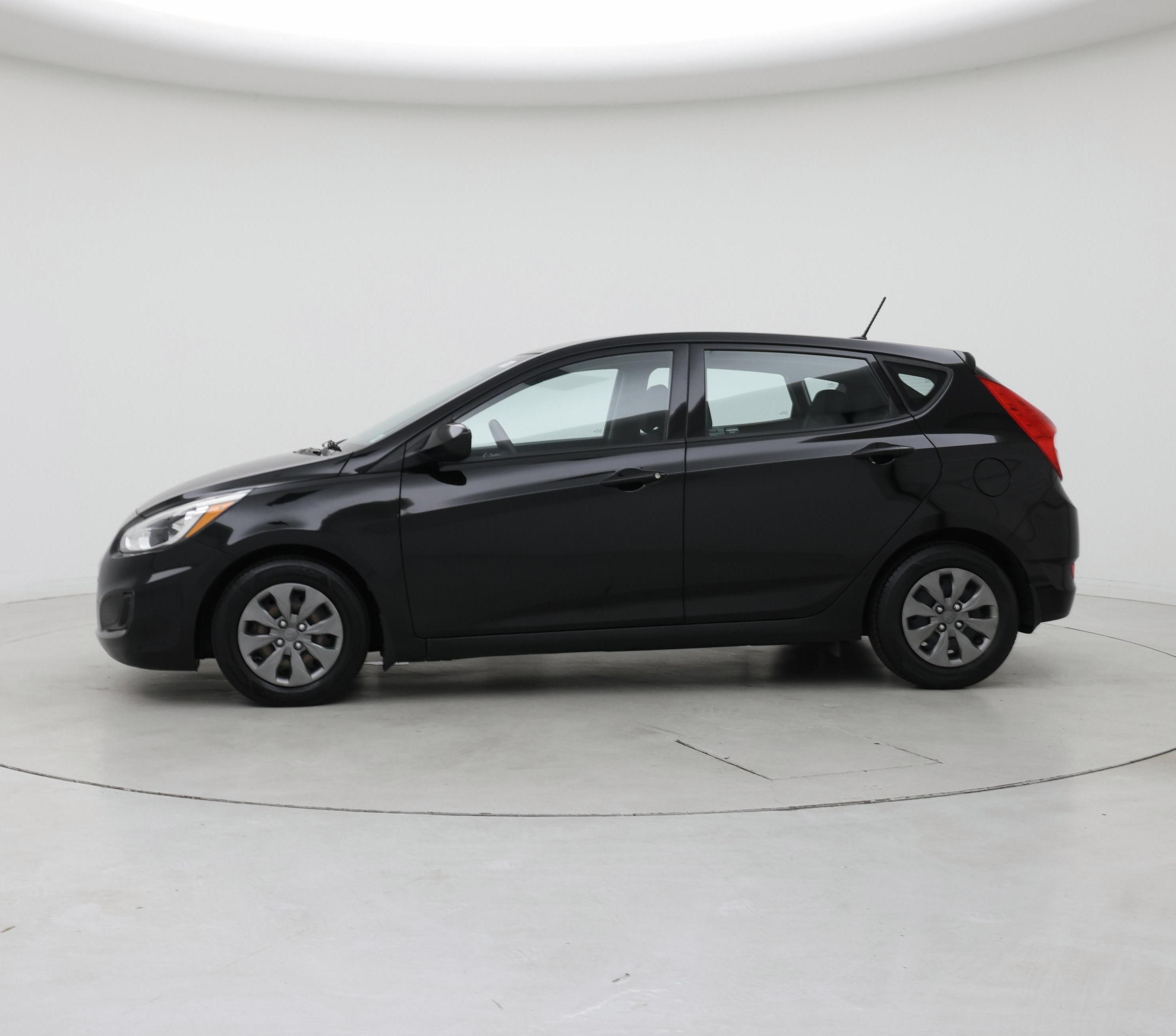 Thumbnail: 2017 Hyundai Accent - 3