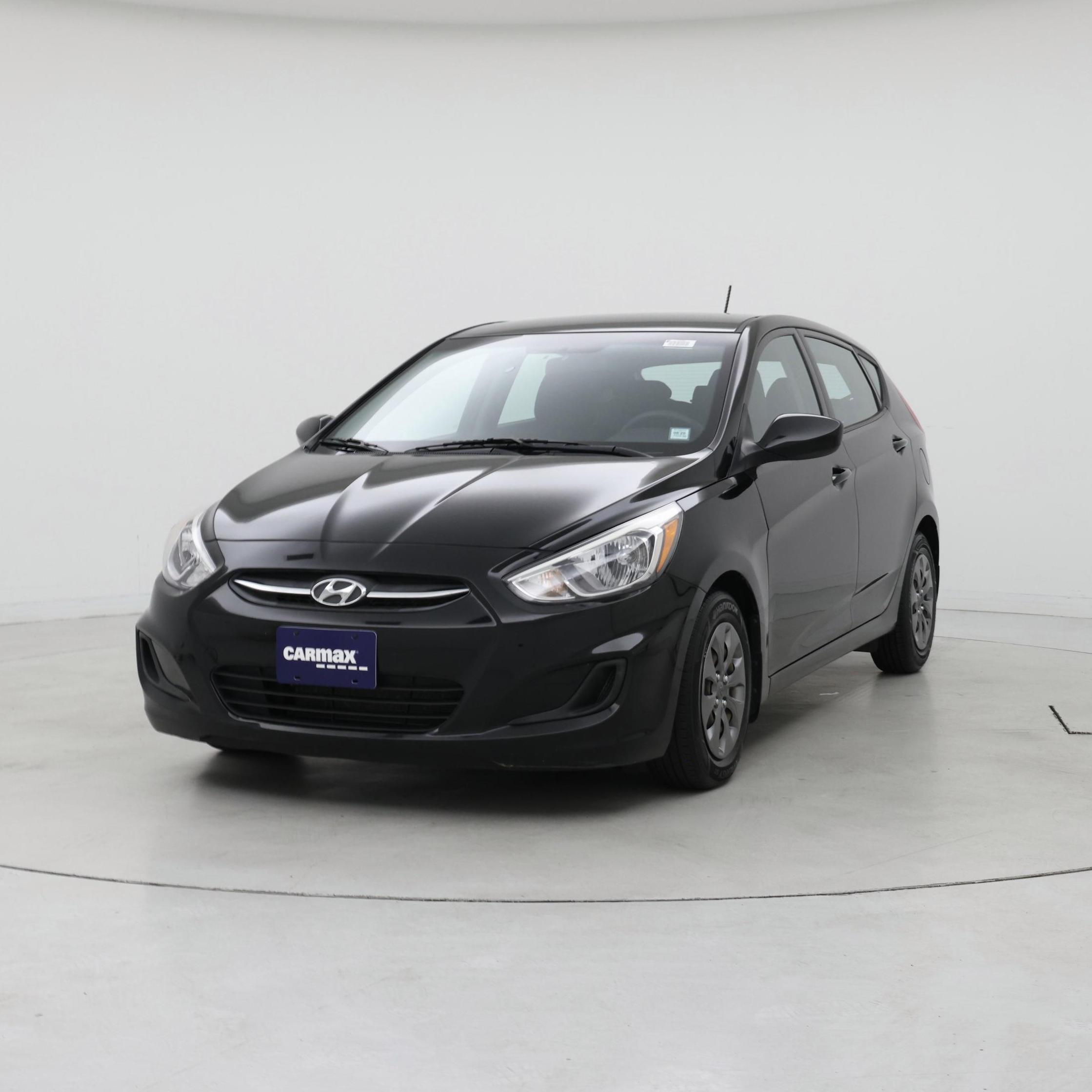 Thumbnail: 2017 Hyundai Accent - 4