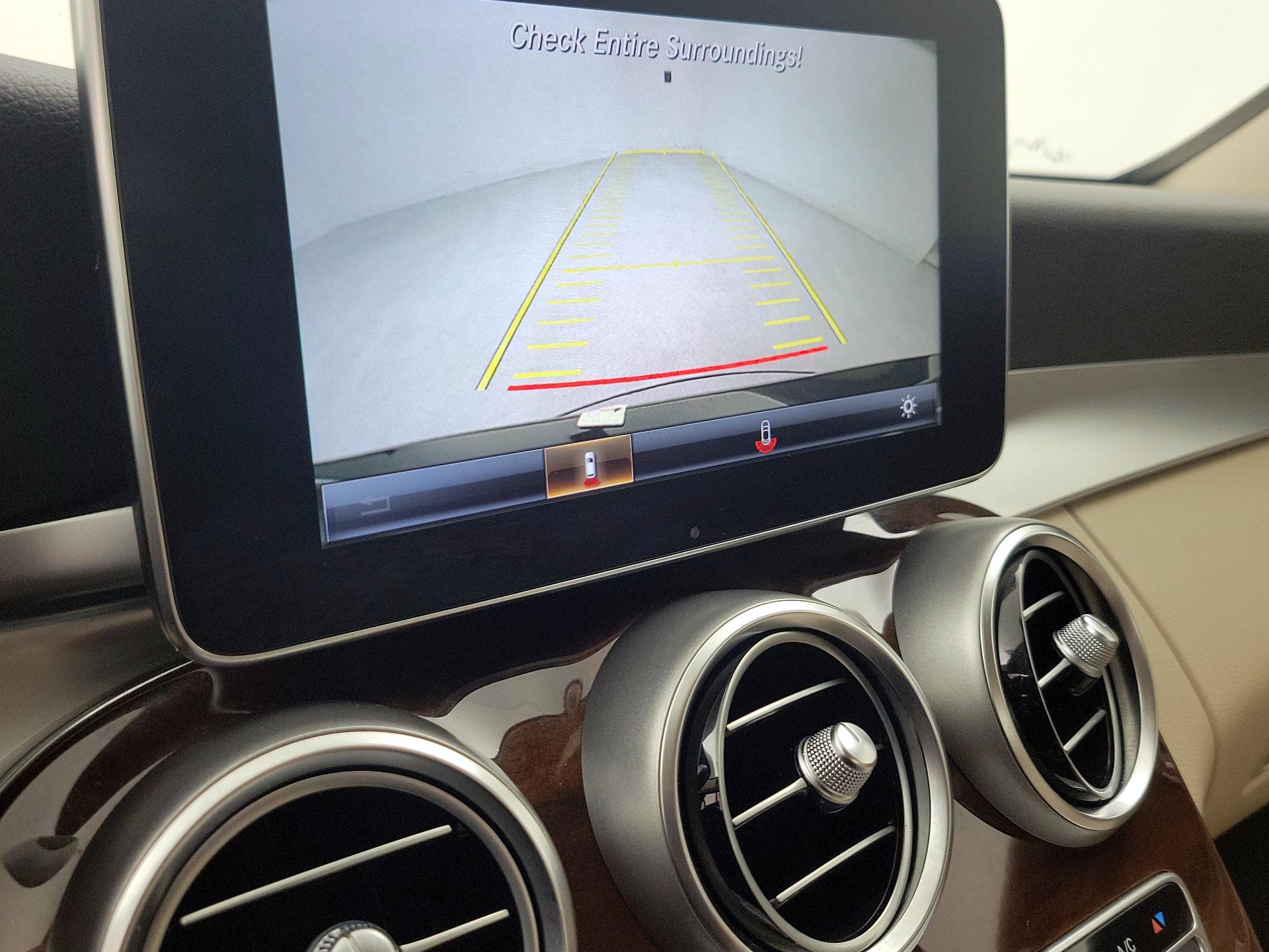 Thumbnail: 2018 Mercedes-Benz C-Class - 15