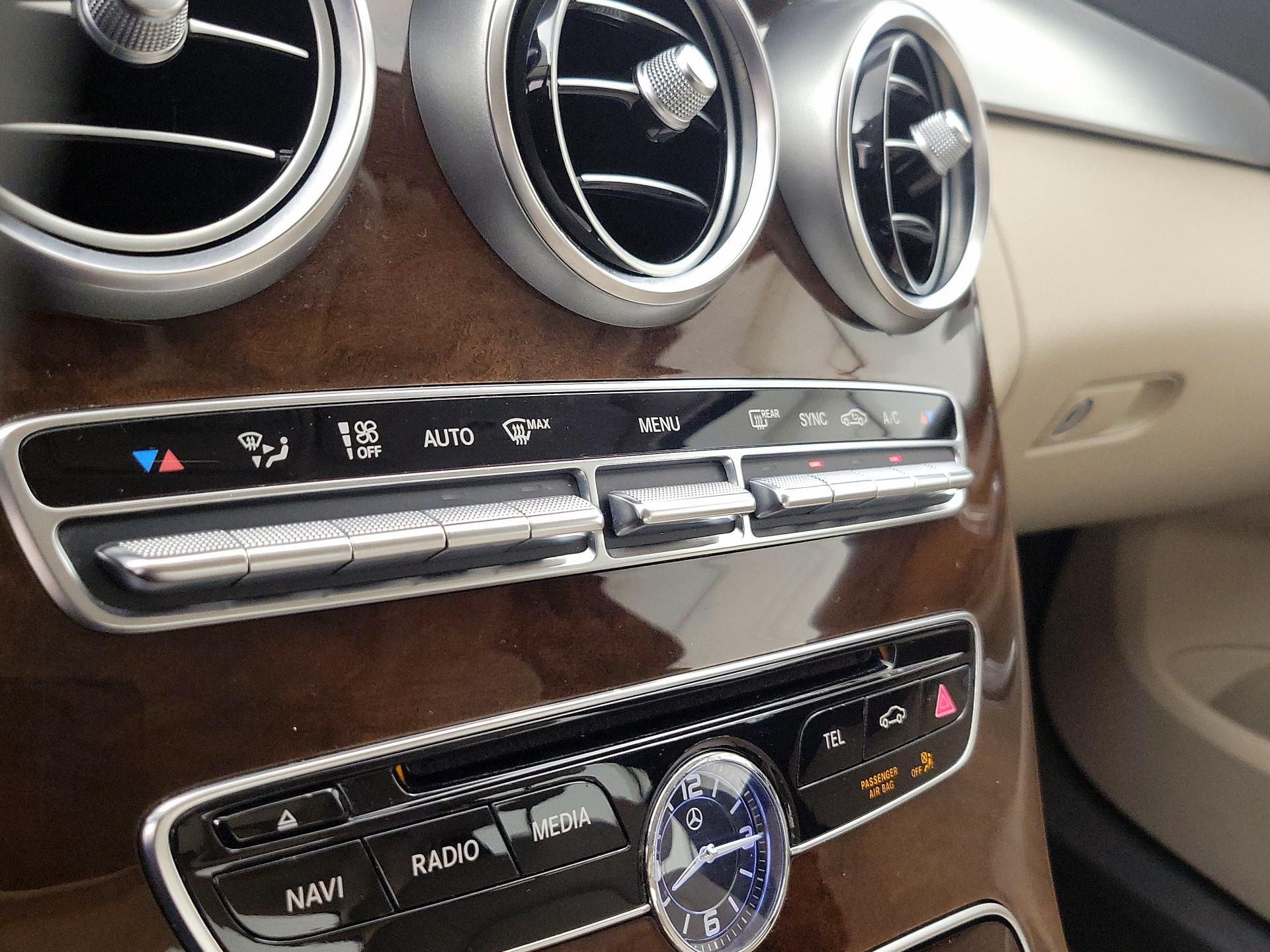 Thumbnail: 2018 Mercedes-Benz C-Class - 17