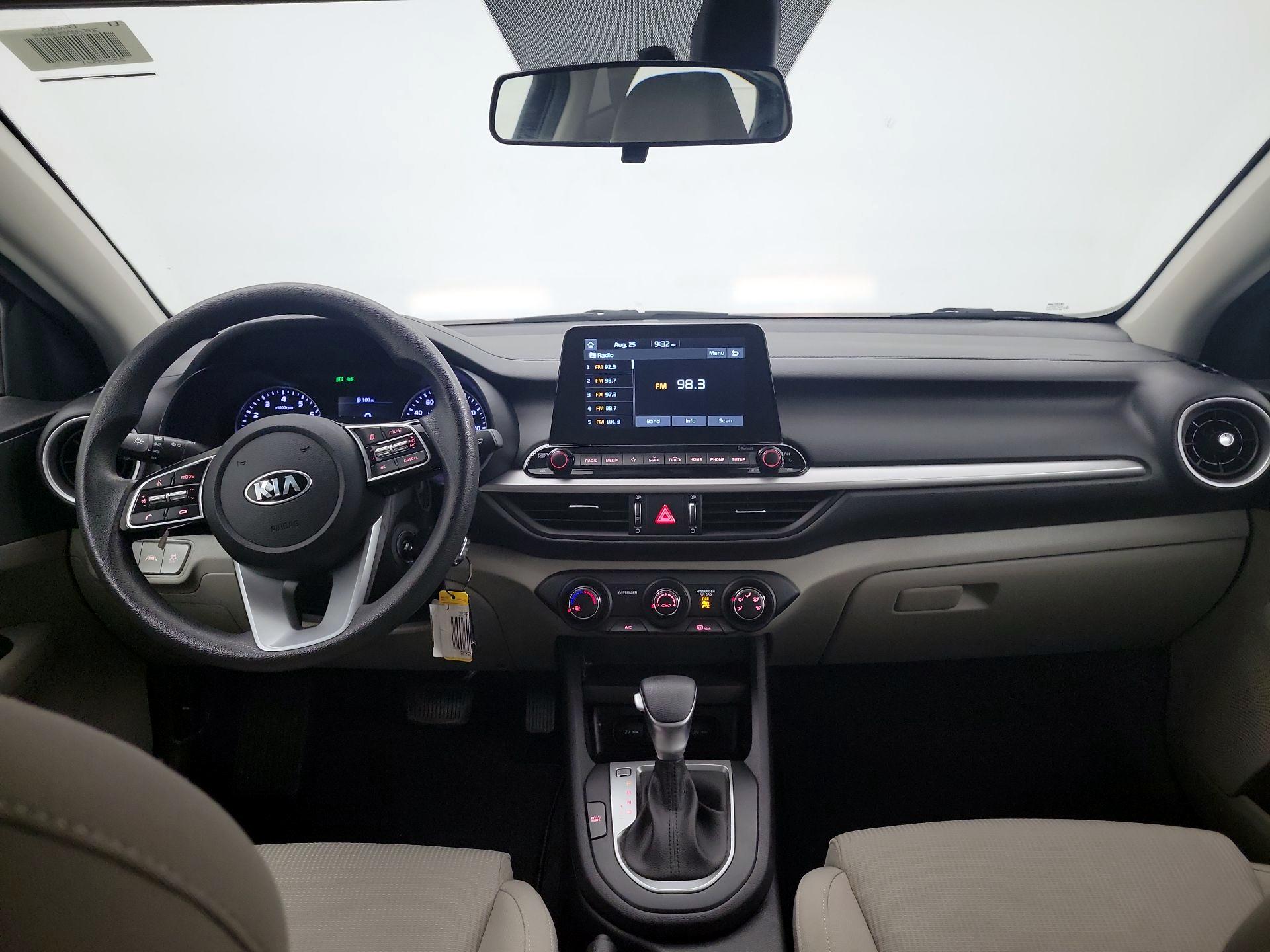 Thumbnail: 2021 Kia Forte - 9