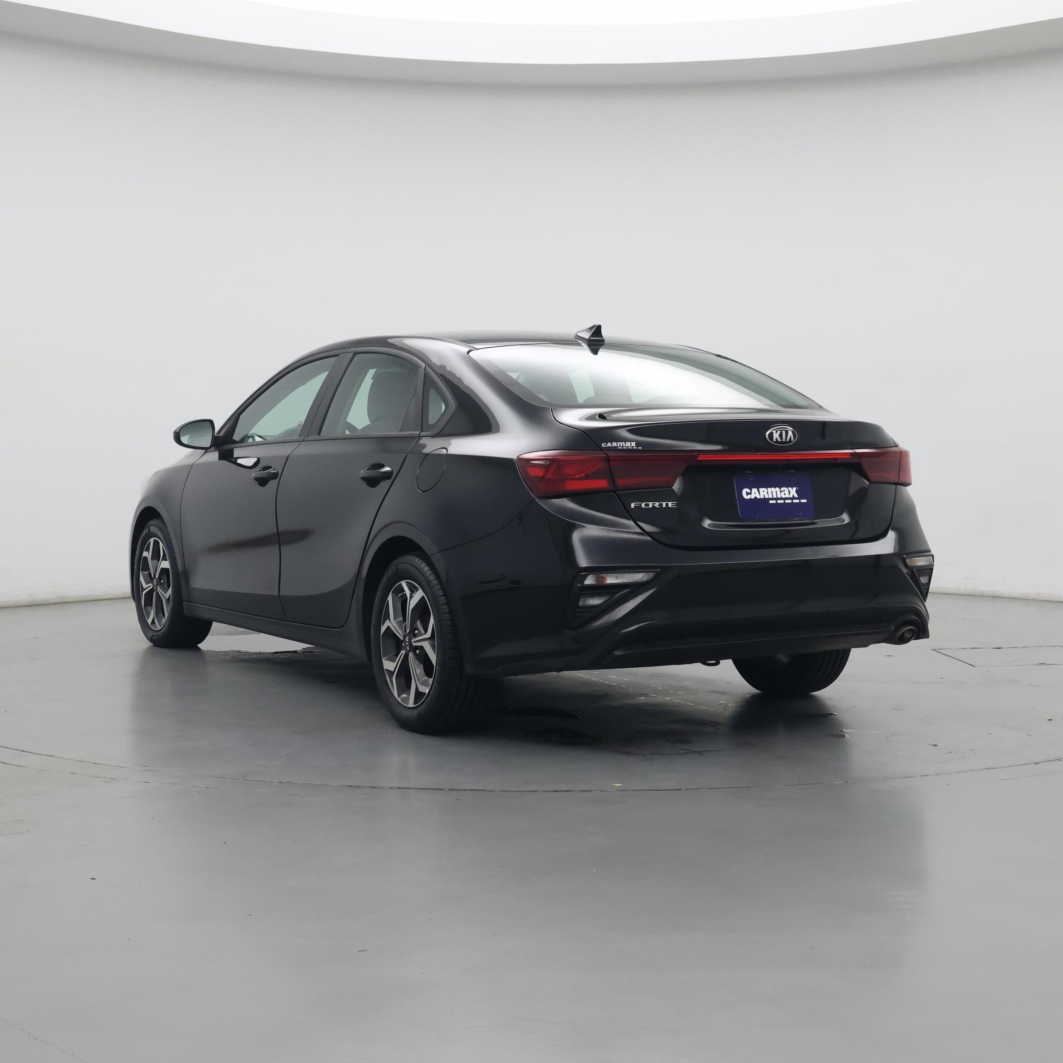 Thumbnail: 2021 Kia Forte - 2